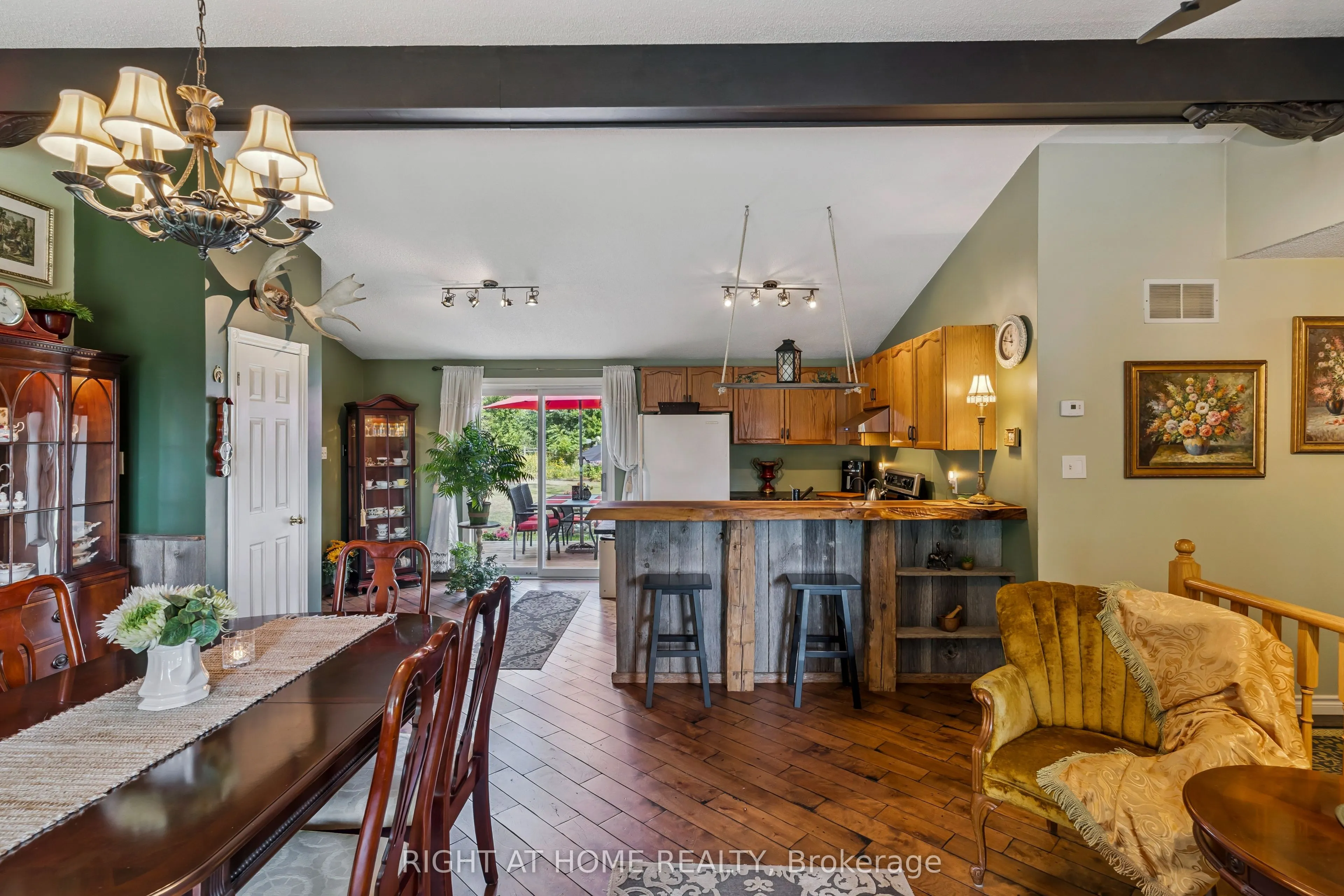 6216 Sunnidale Tosorontio Townline