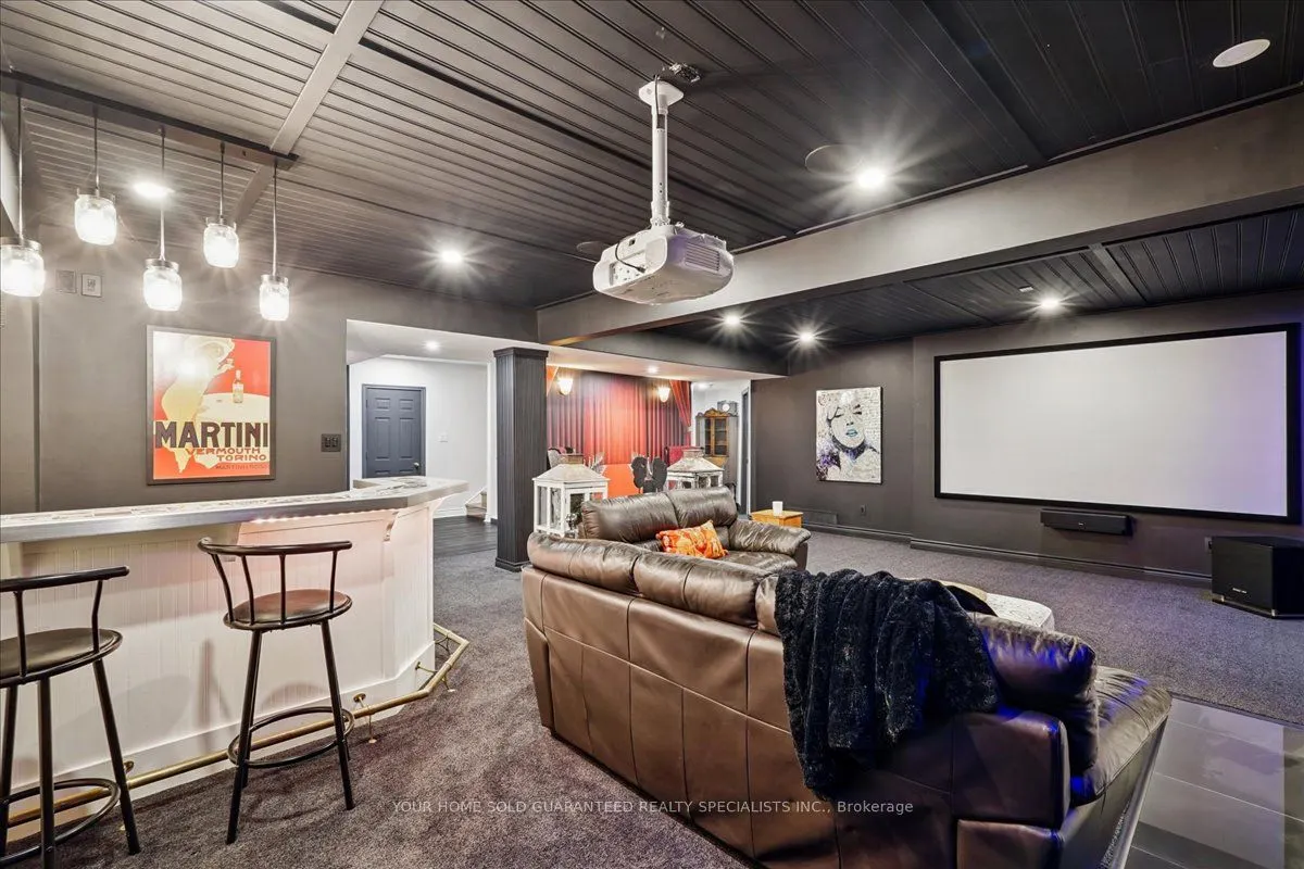 17 Highland Drive