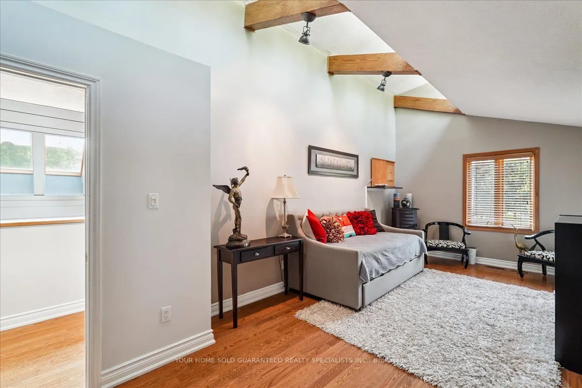 17 Highland Drive