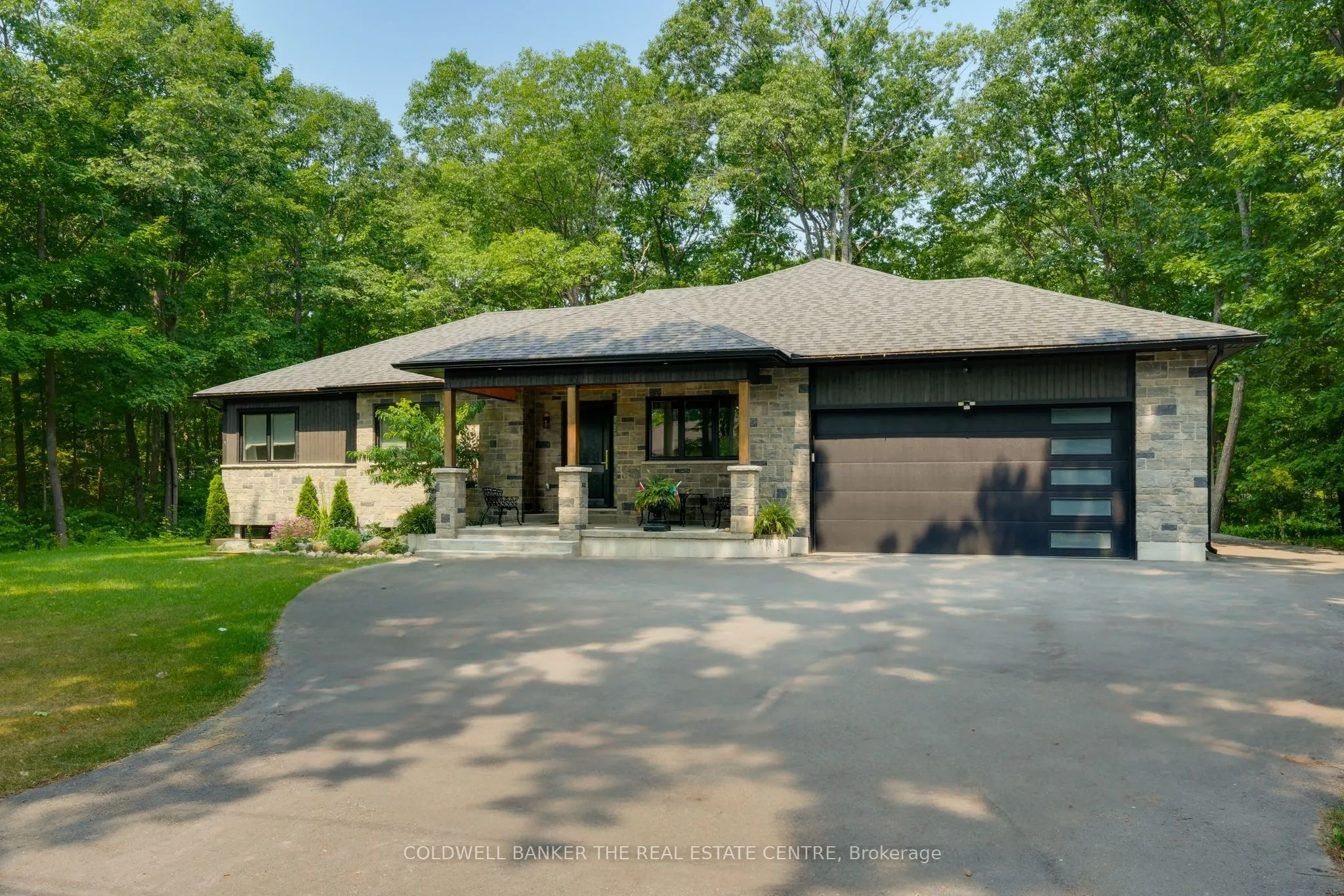 34 Oakwood Avenue