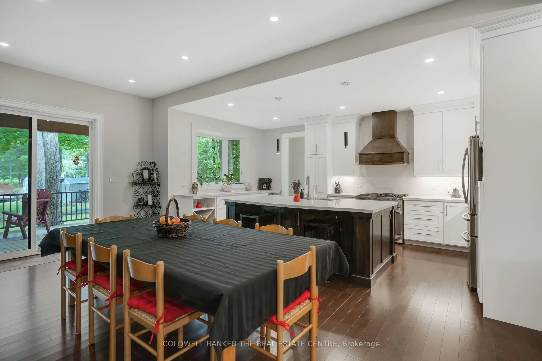 34 Oakwood Avenue