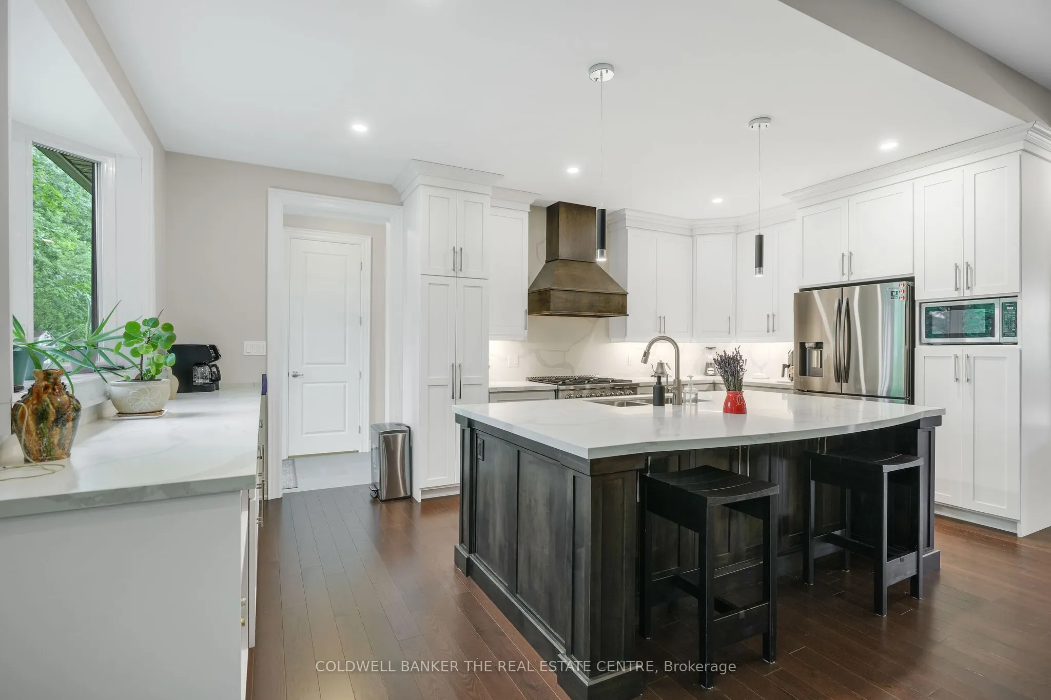34 Oakwood Avenue