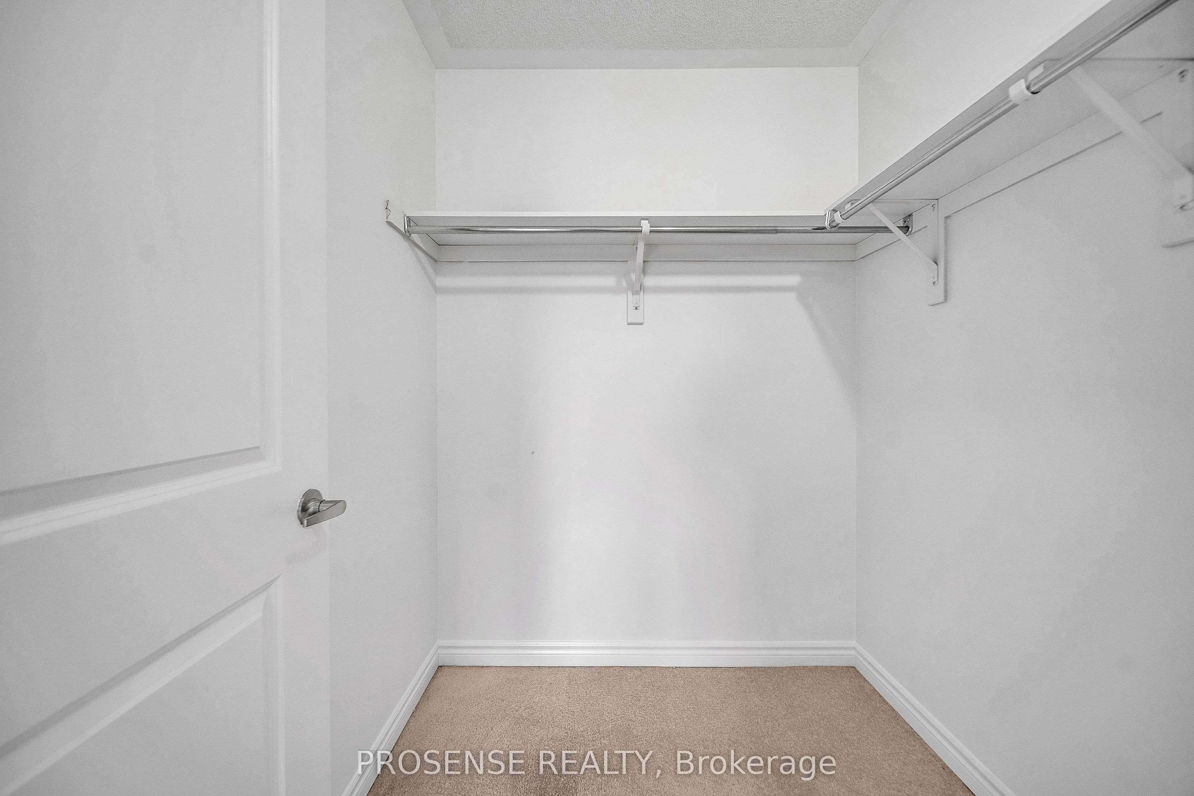 47 Eberhardt Drive