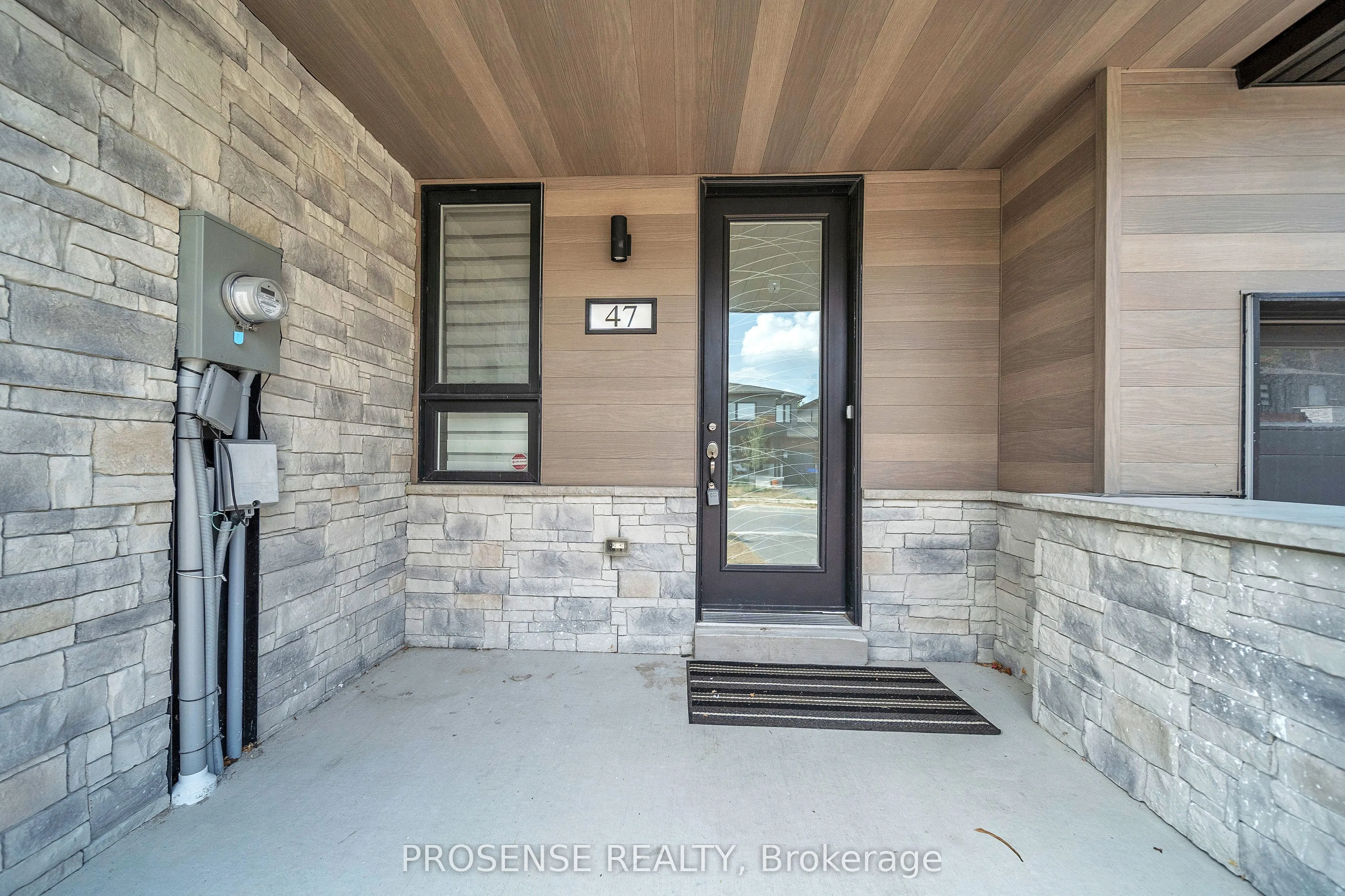 47 Eberhardt Drive
