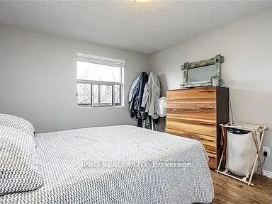 173 Eighth Street, #301