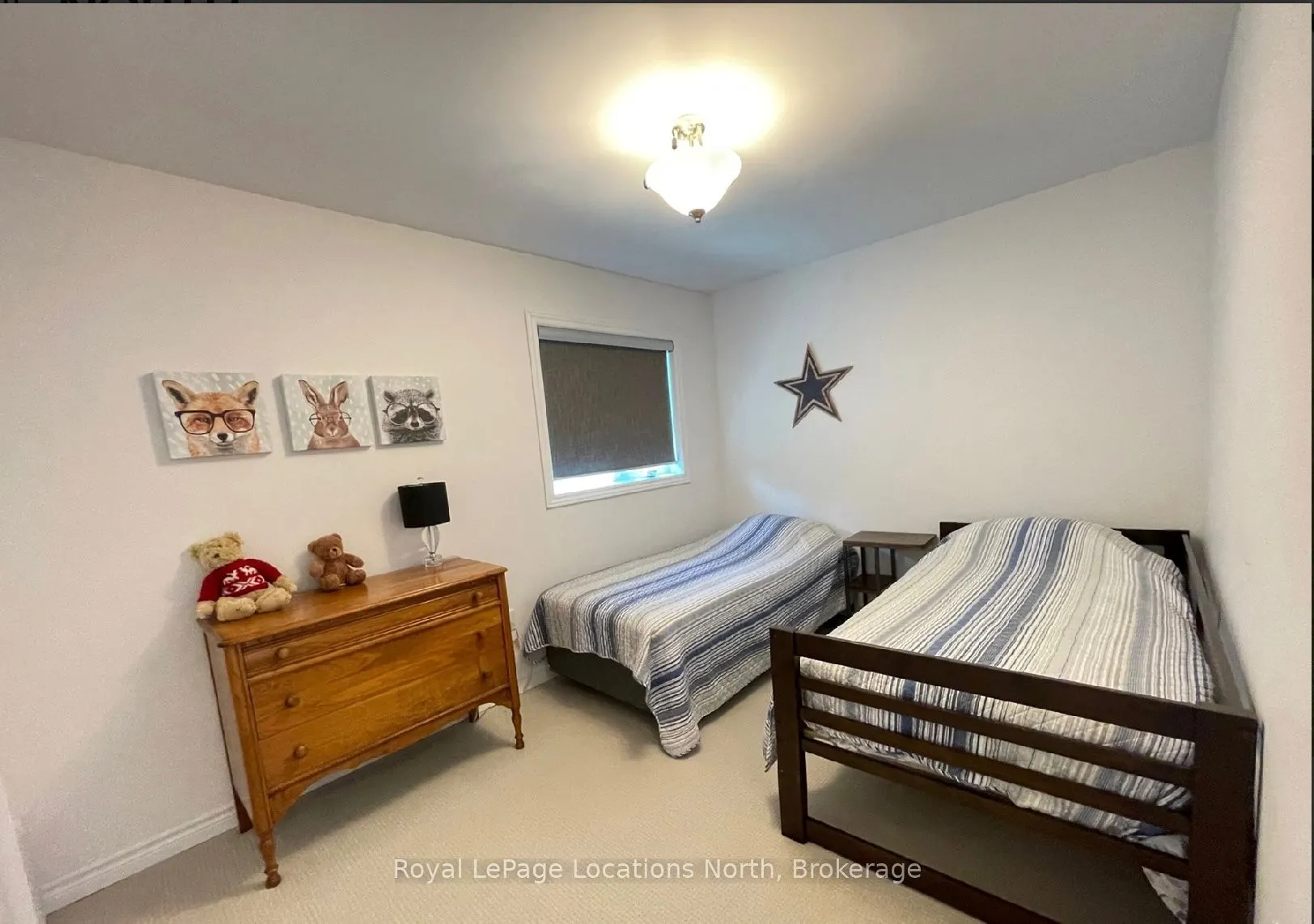 16 SUNSET Court