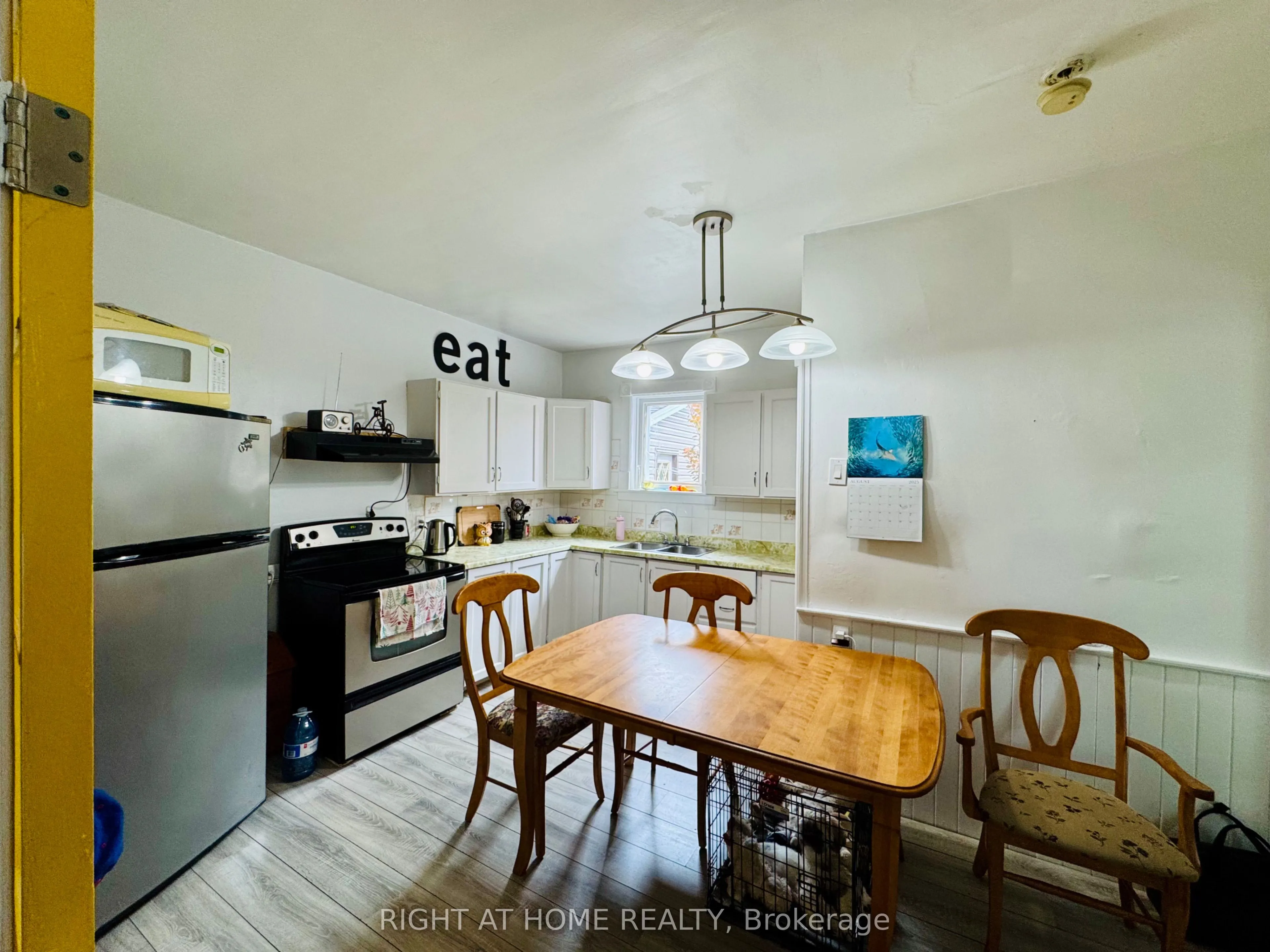 285 Manly Street