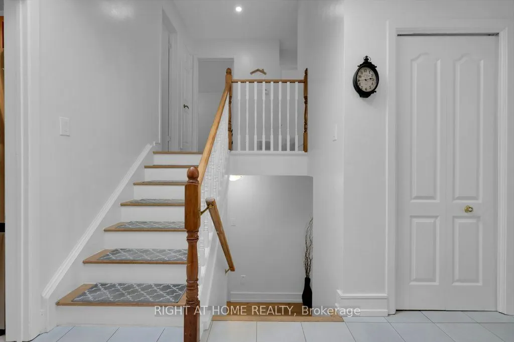 23 Blue Mound Drive