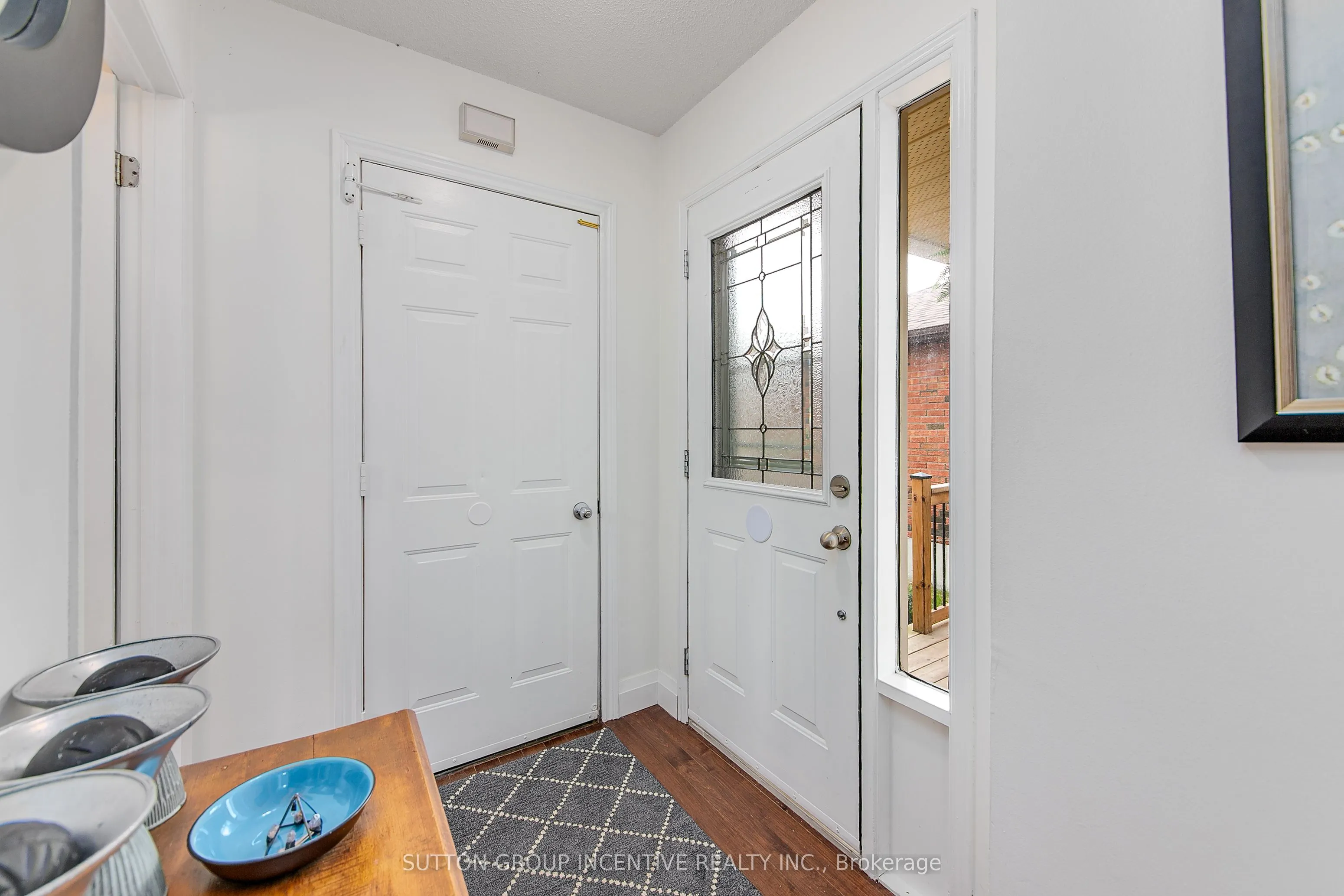 25 Rosenfeld Drive