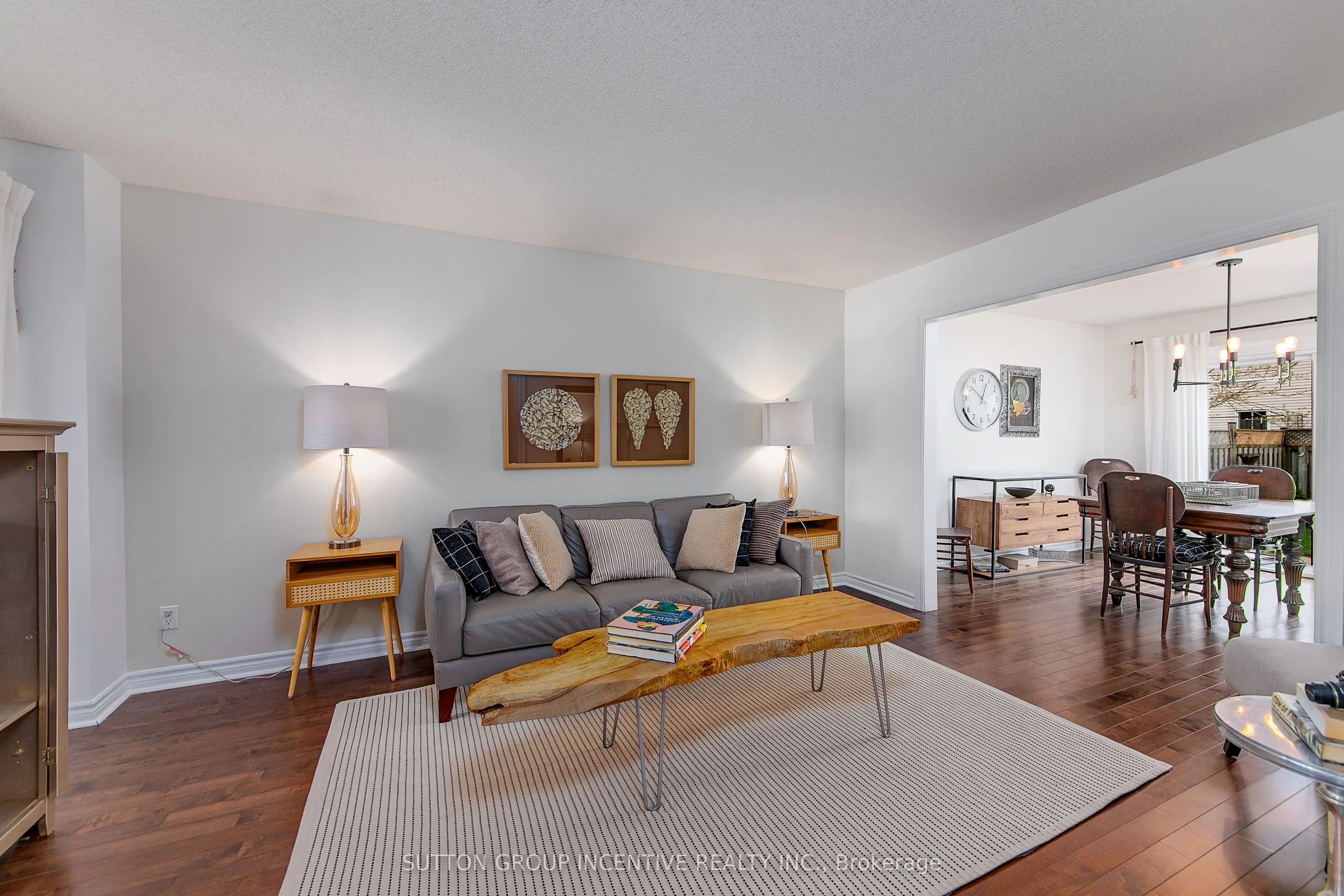 25 Rosenfeld Drive