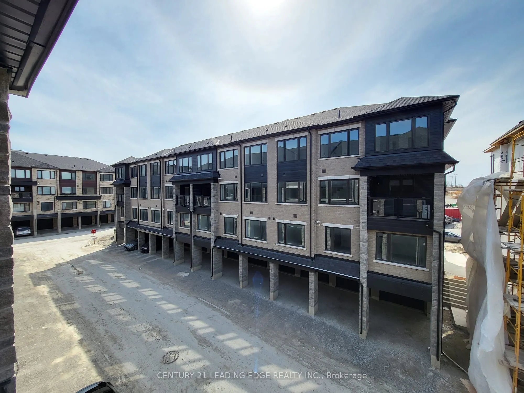 27 MAGNOLIA Lane, #34