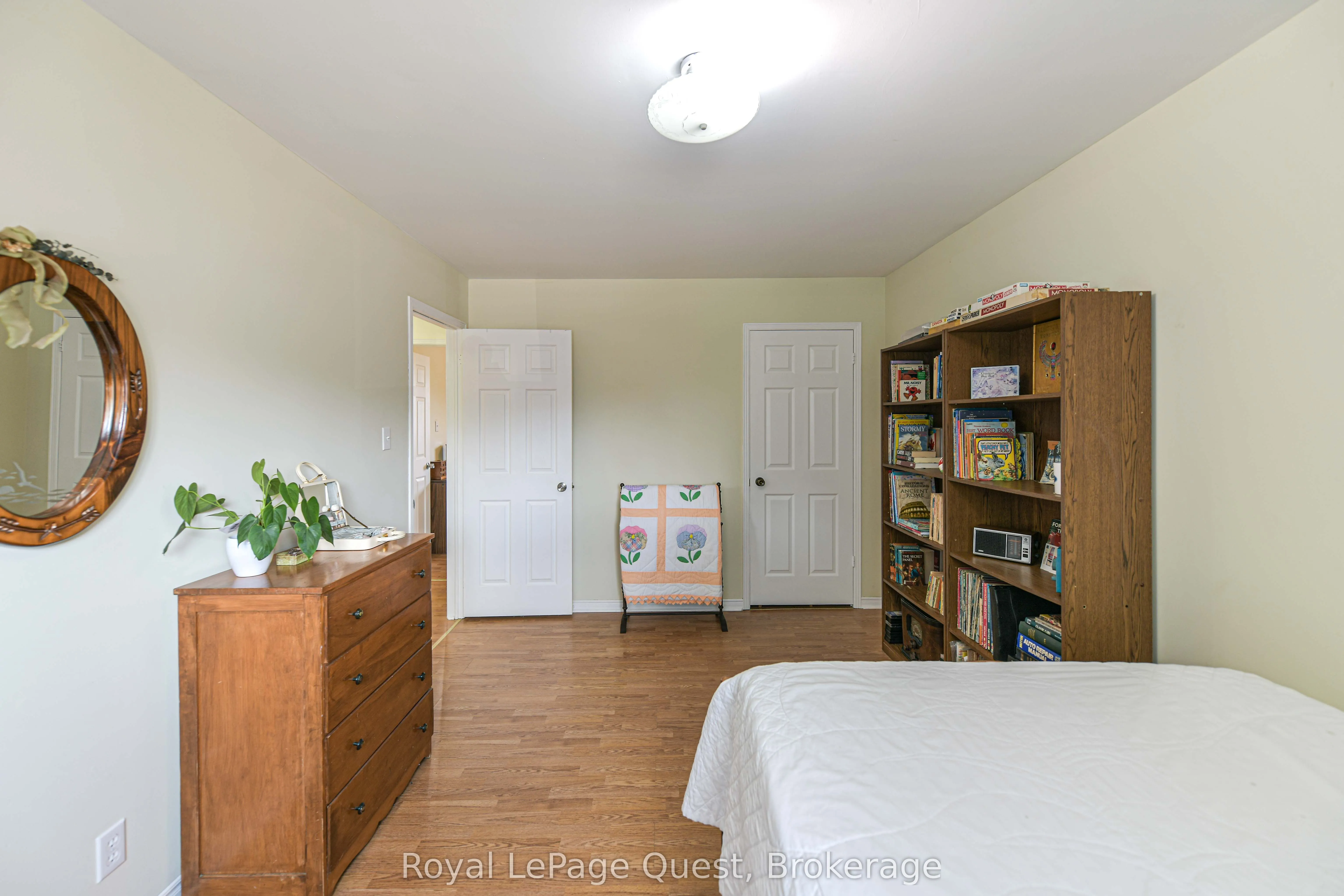 4 Chestnut Place