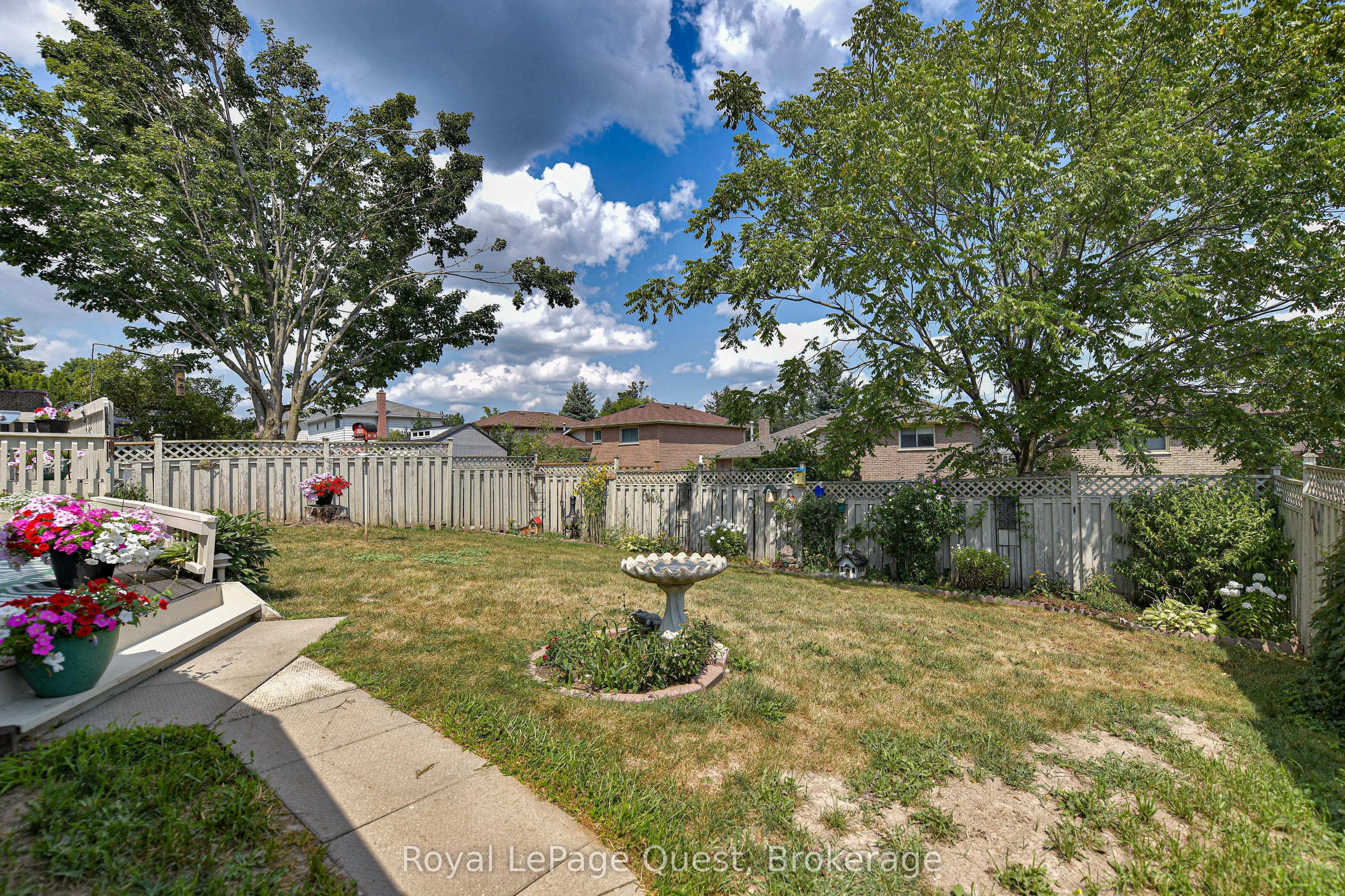 4 Chestnut Place