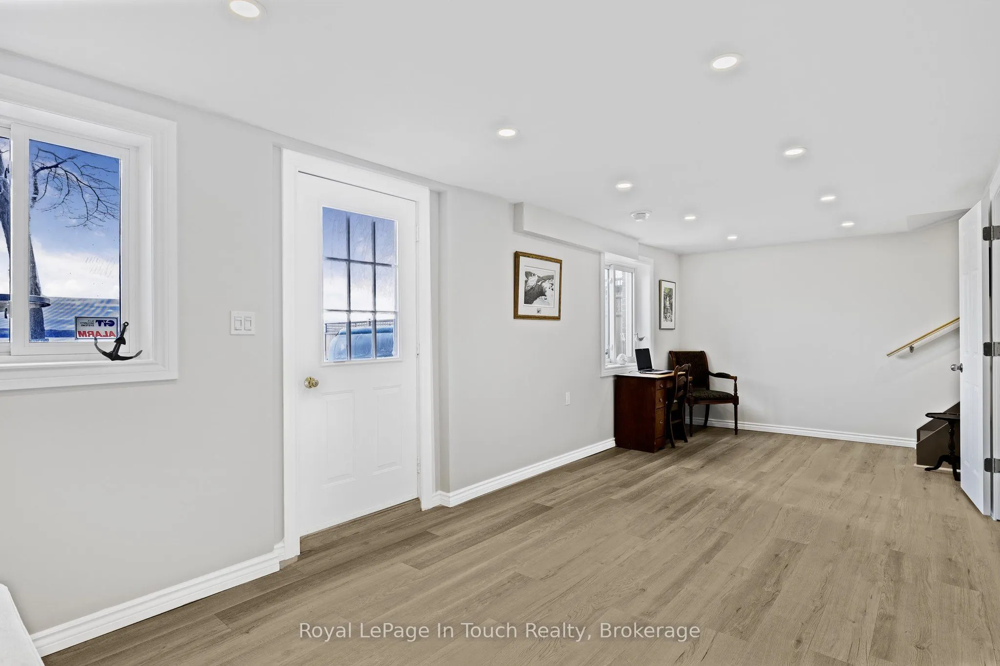 278 Robins Point Road