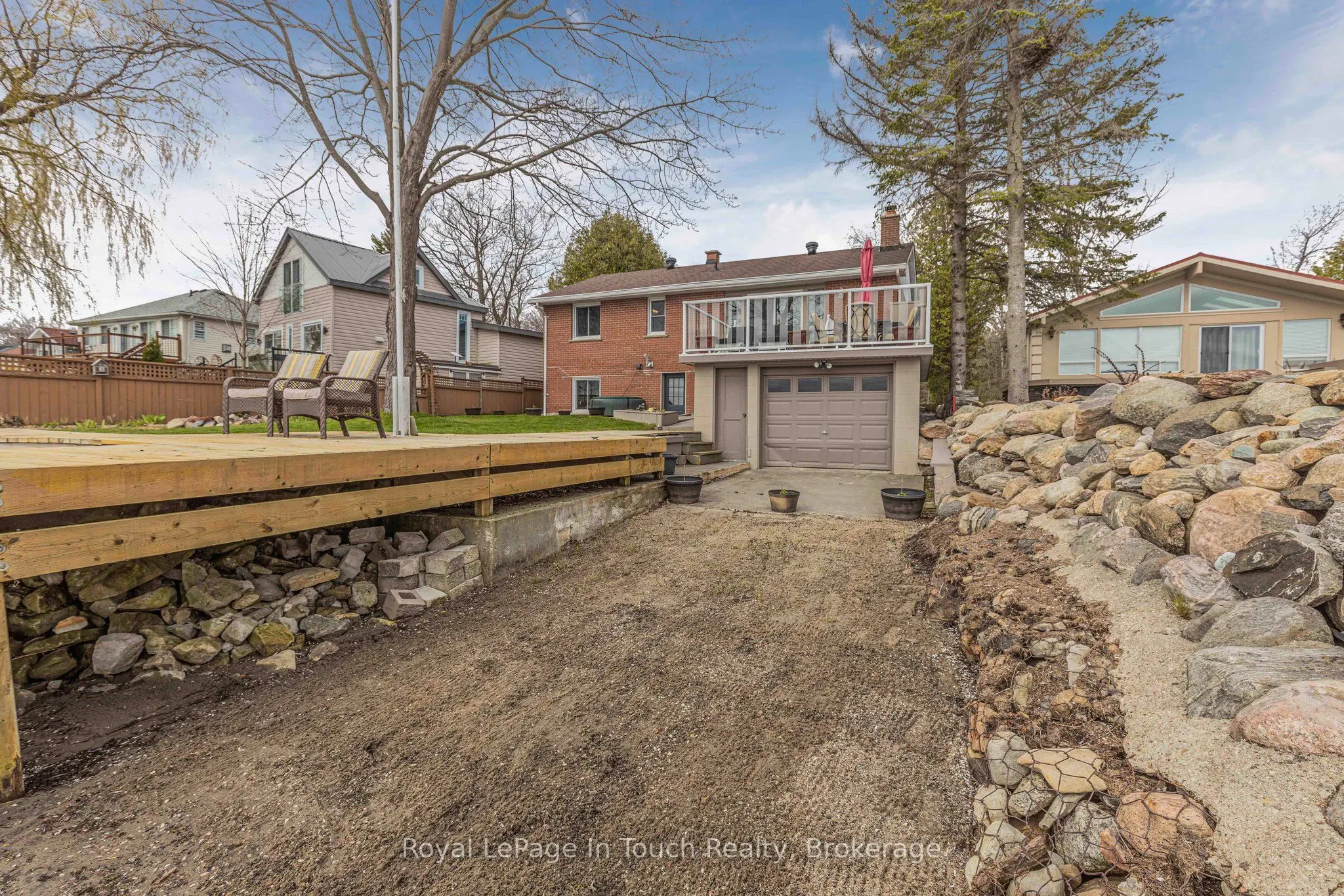 278 Robins Point Road