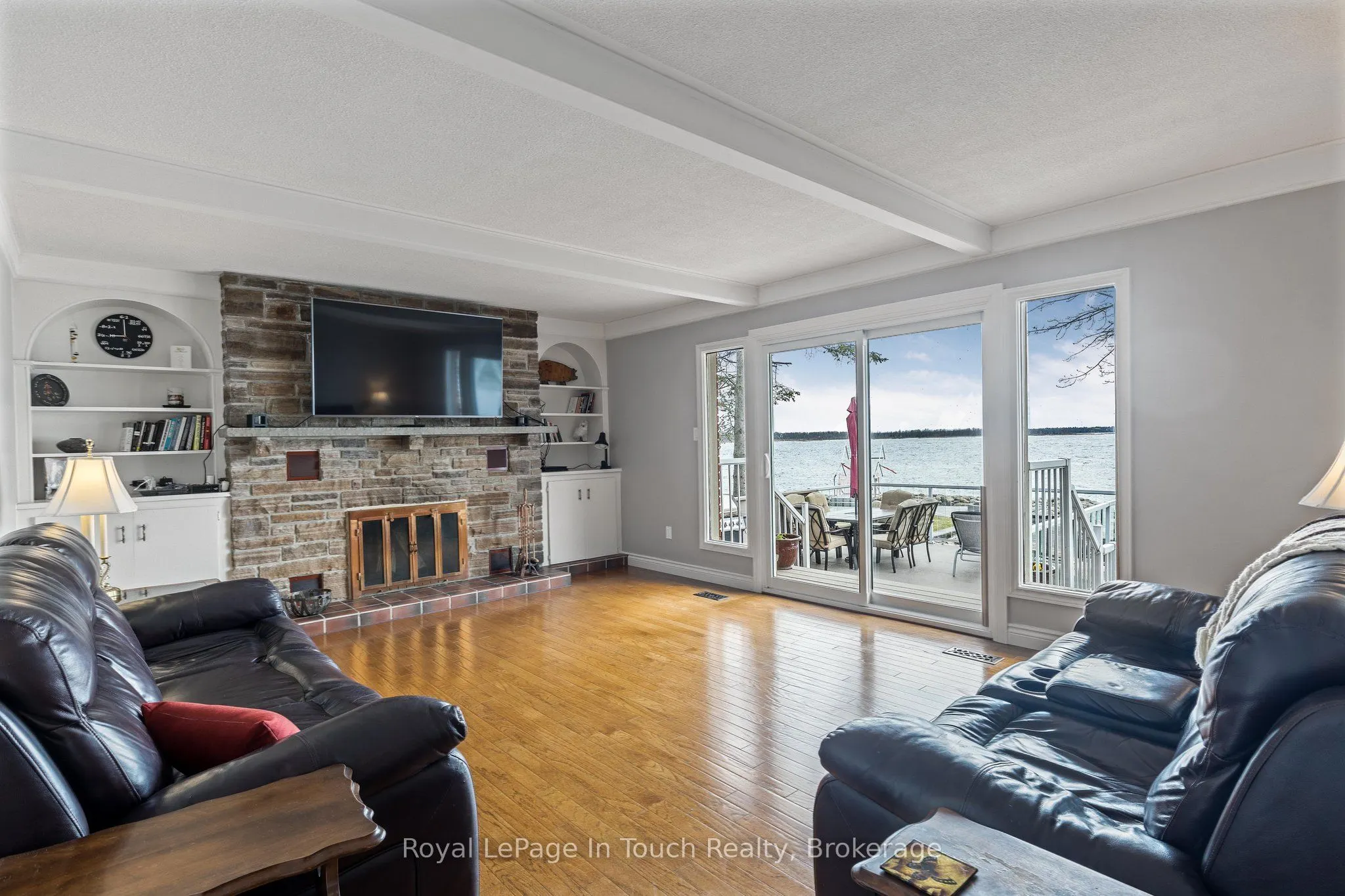 278 Robins Point Road
