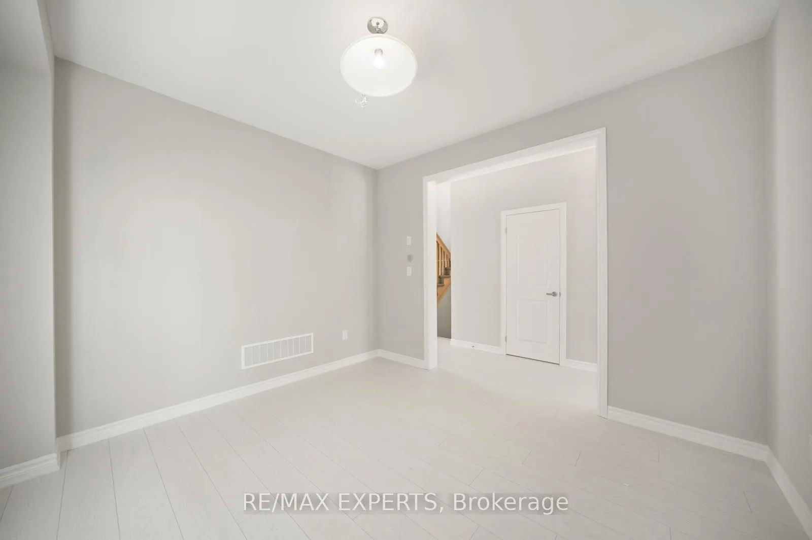 216 Cubitt Street