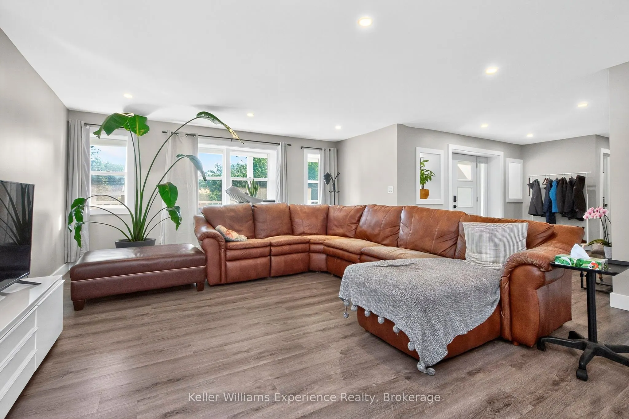 2425 Old Fort Road