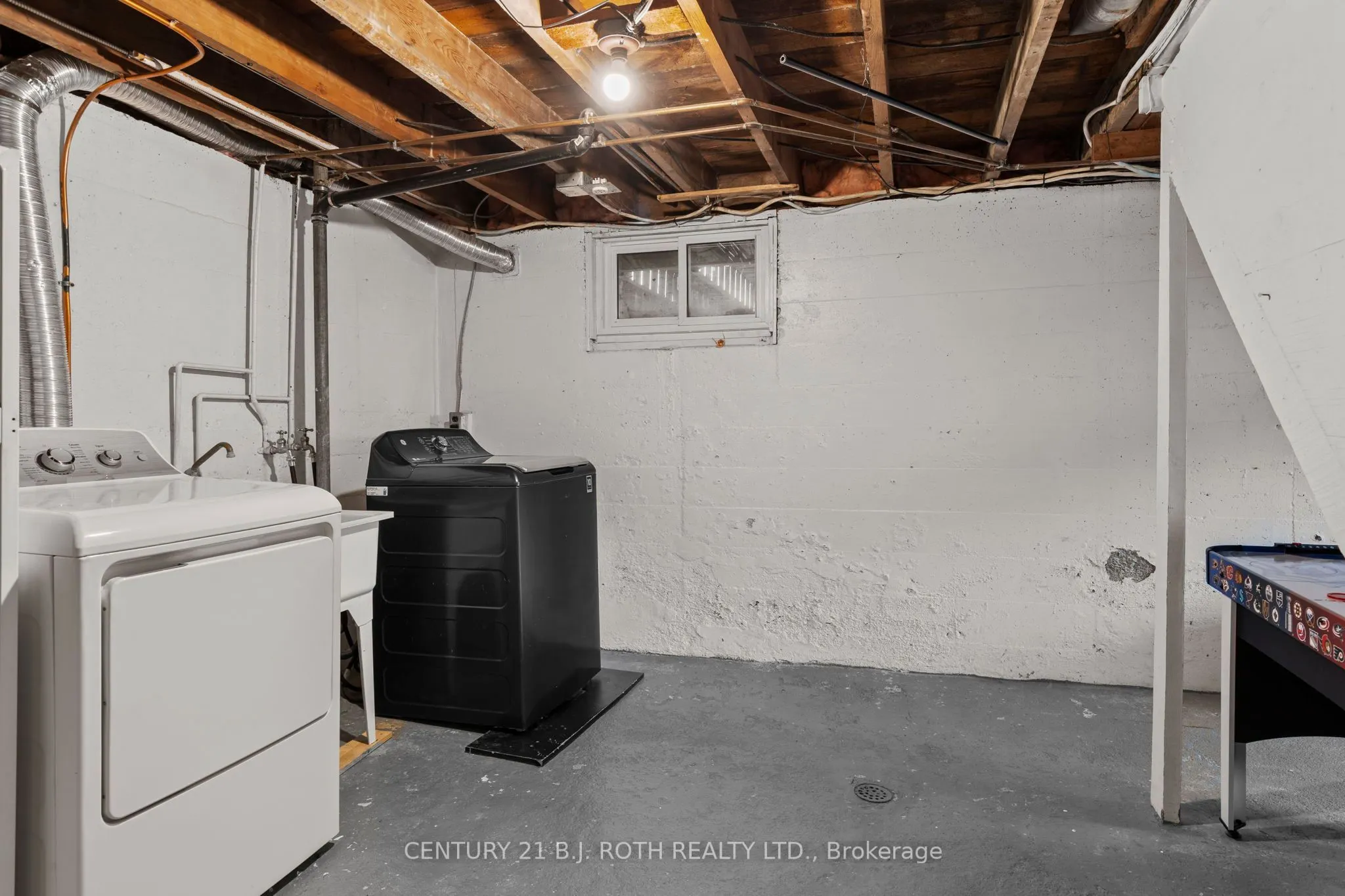 307 LINWOOD Avenue