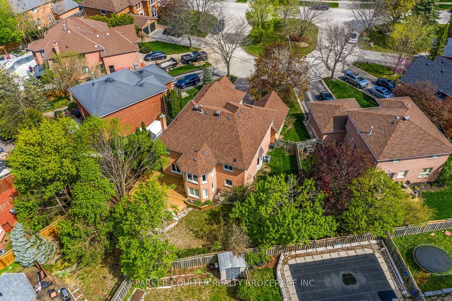 43 Falling Brook Drive