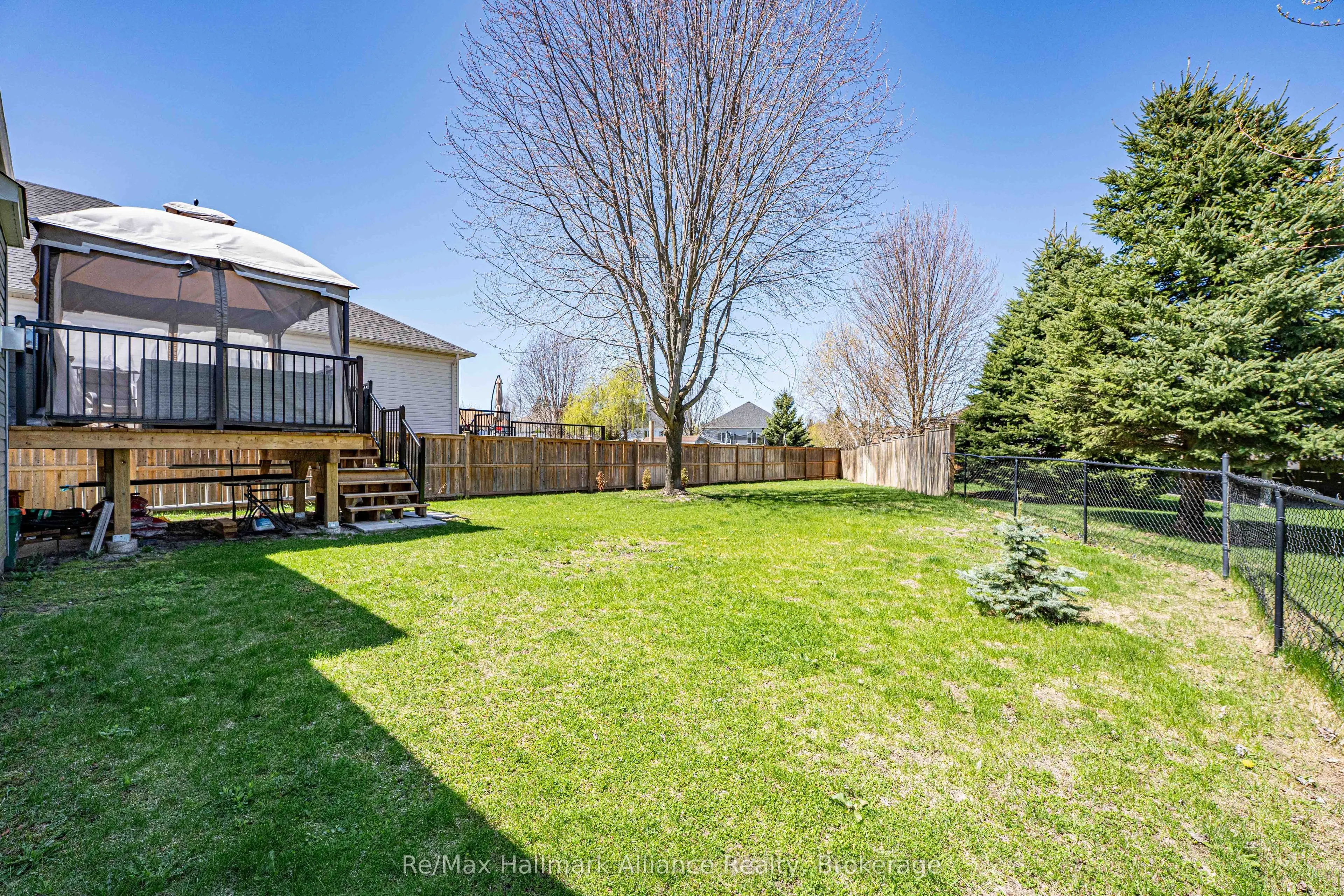20 Meadowood Drive