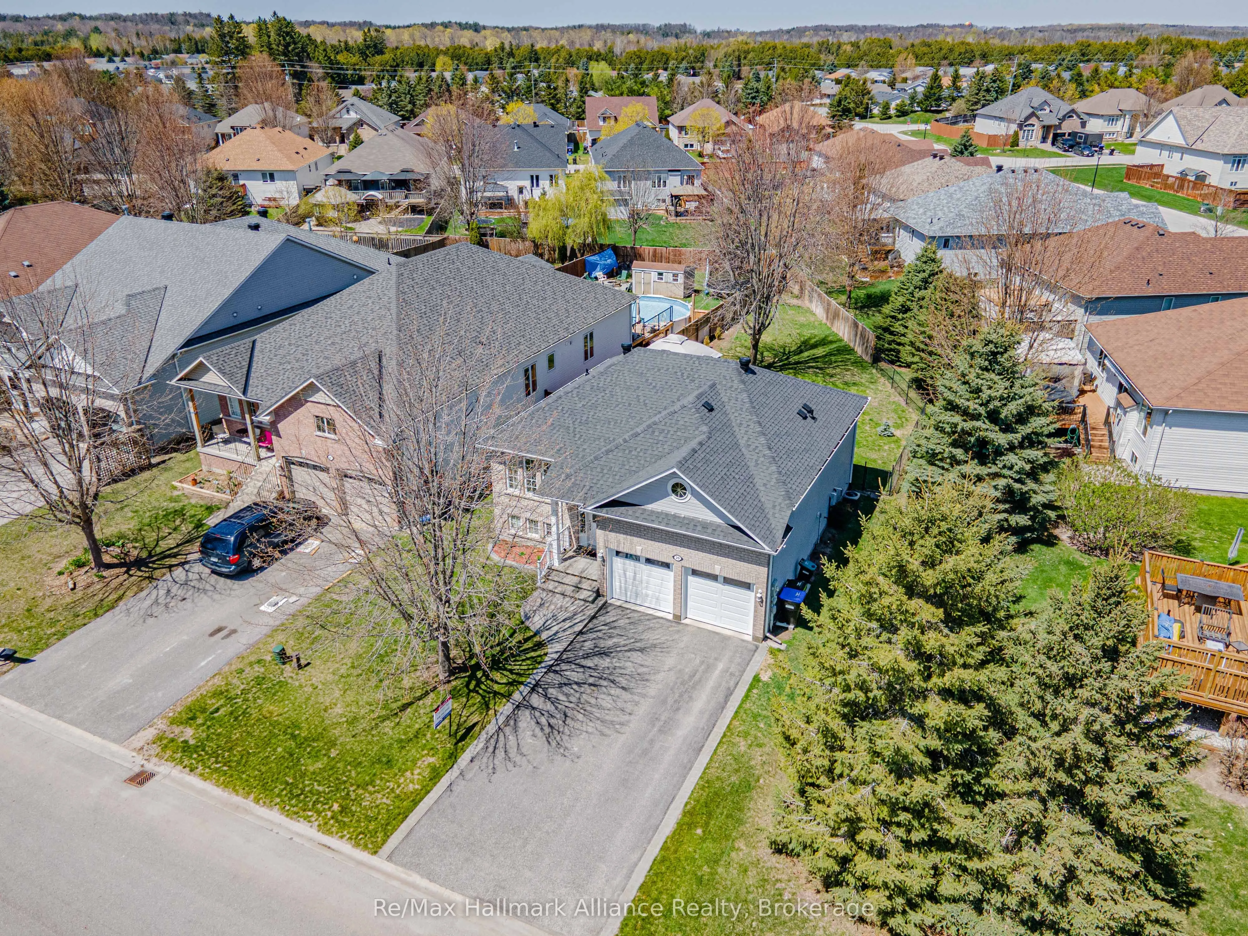 20 Meadowood Drive