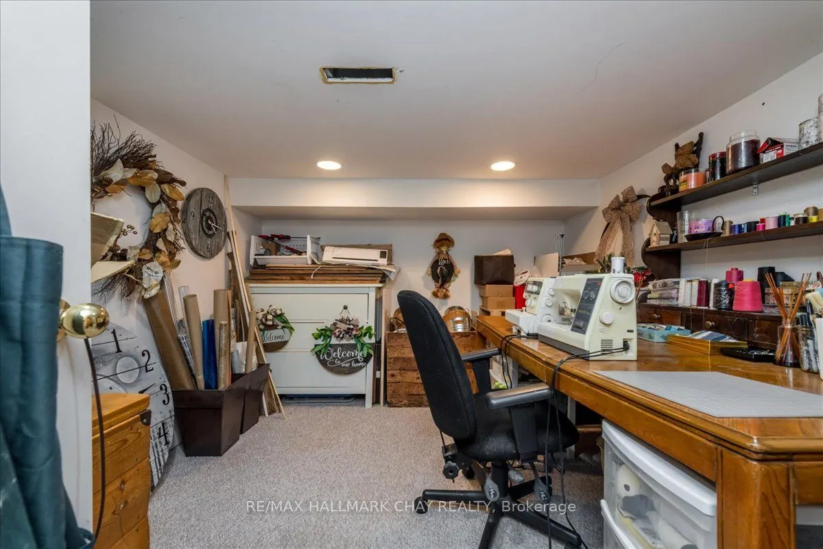114 Chieftain Crescent