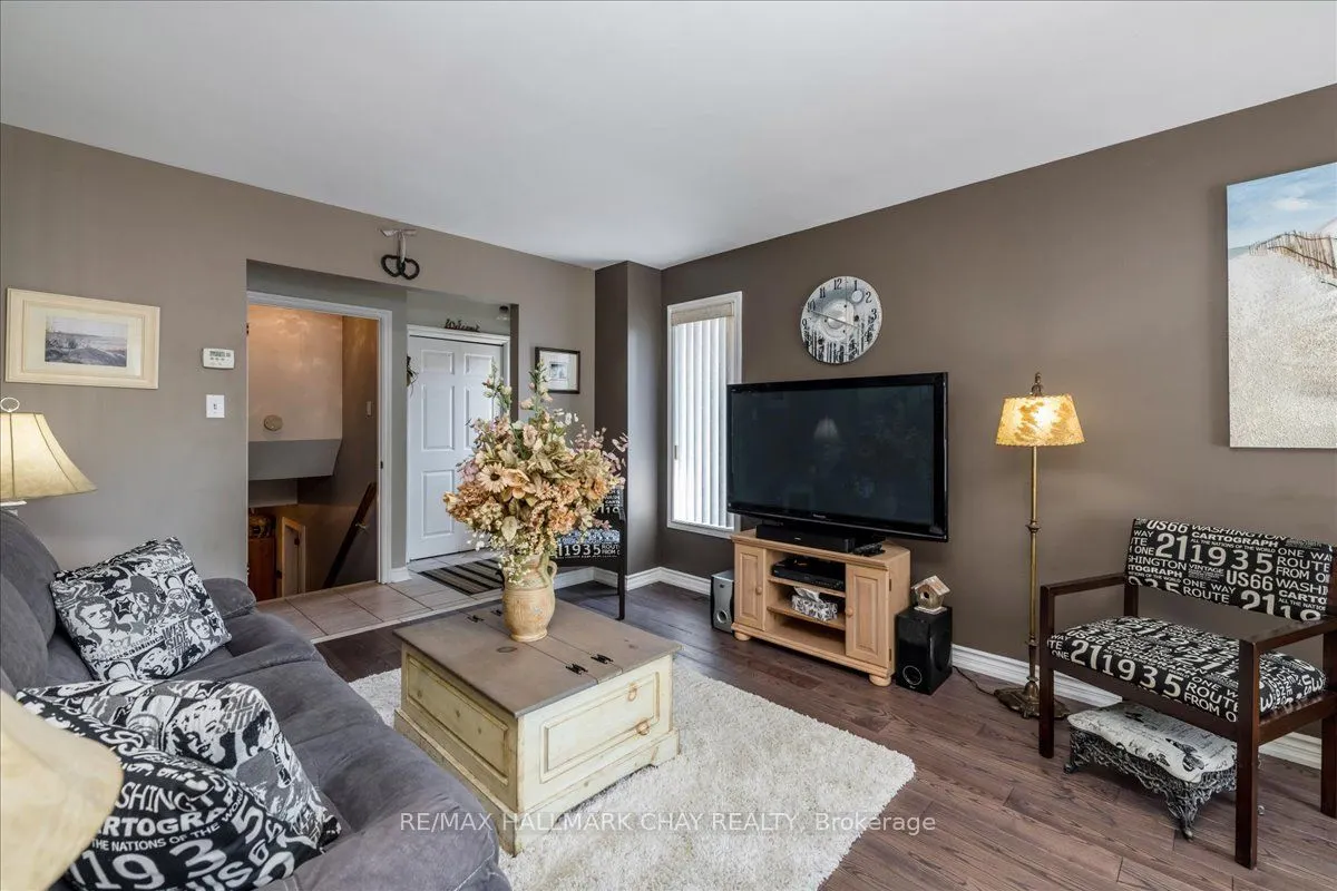 114 Chieftain Crescent
