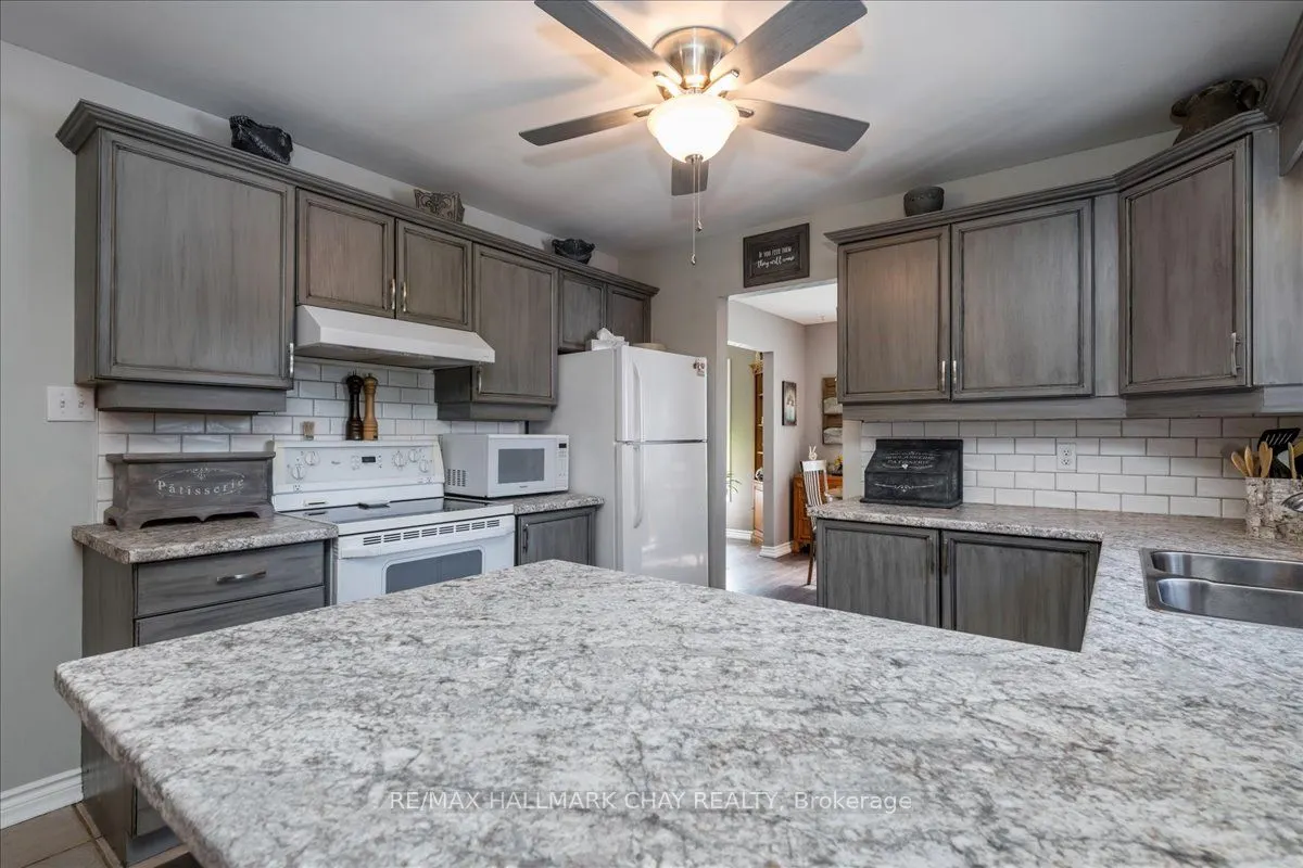 114 Chieftain Crescent