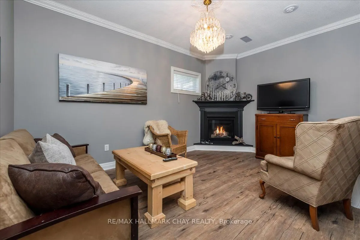 114 Chieftain Crescent