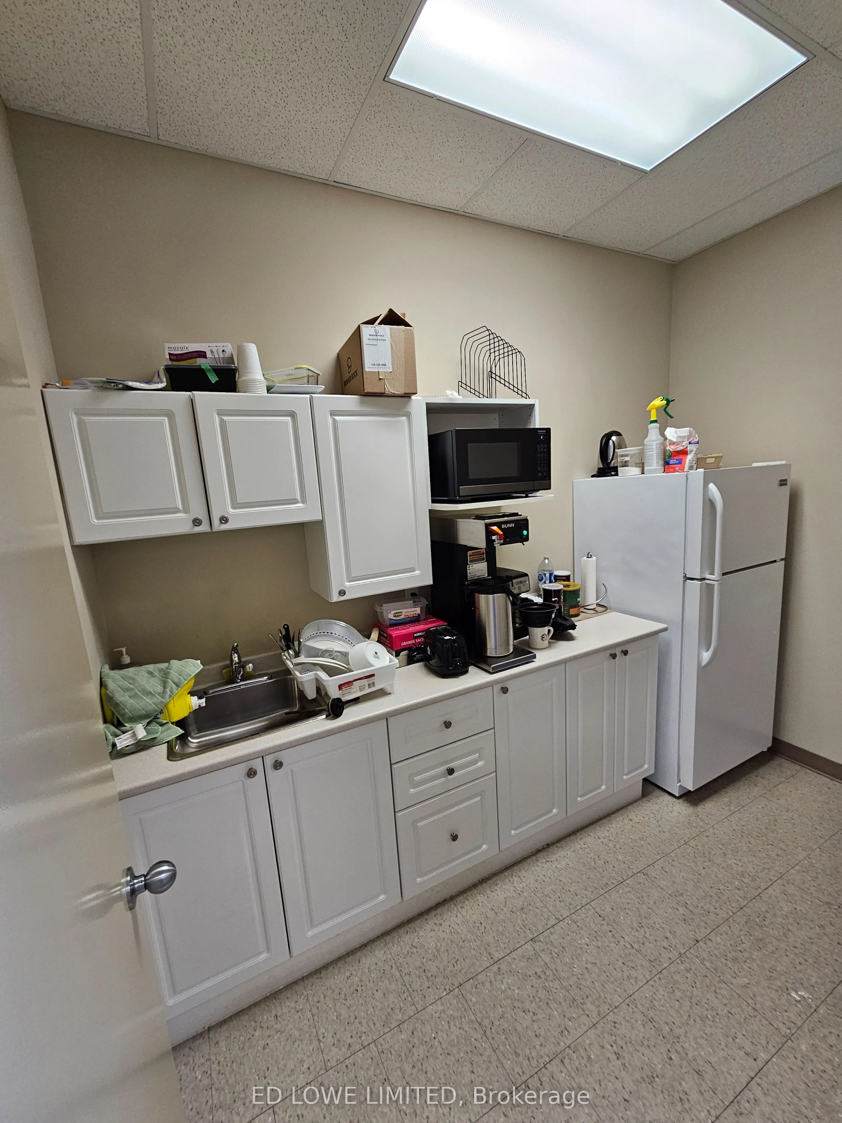 102 COMMERCE PARK Drive, #10