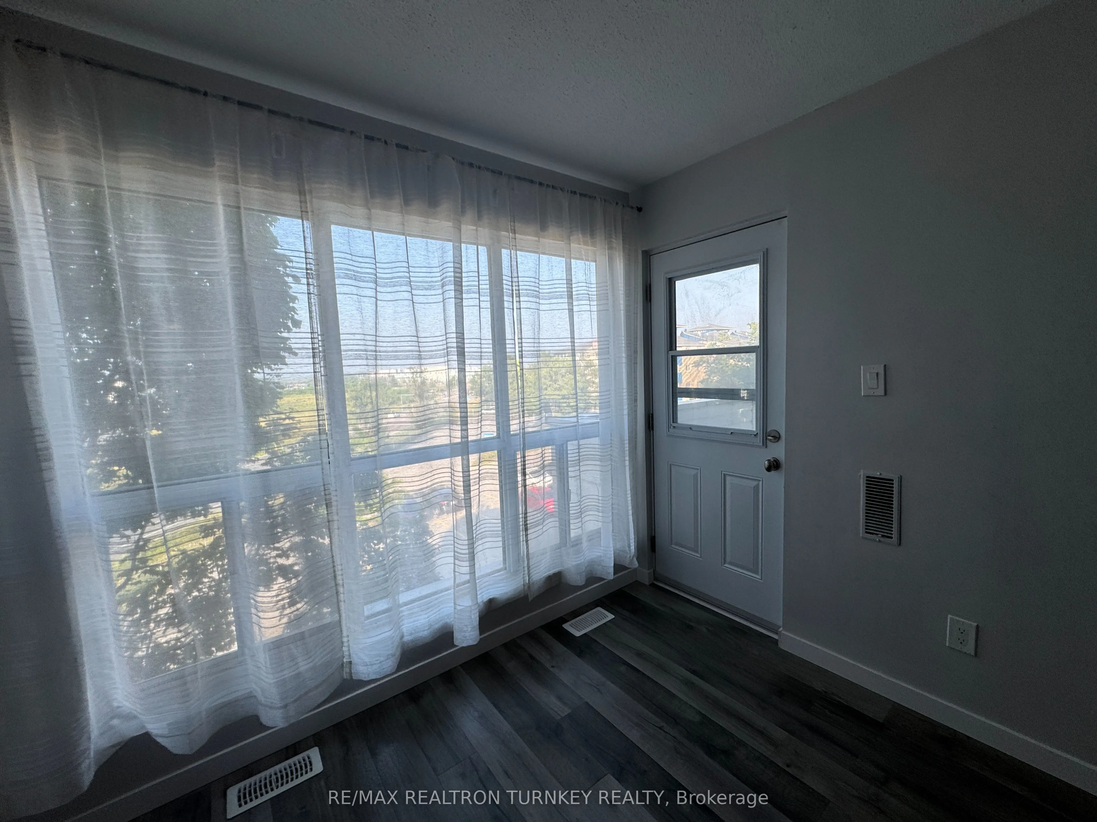 126 Bell Farm Road, #303