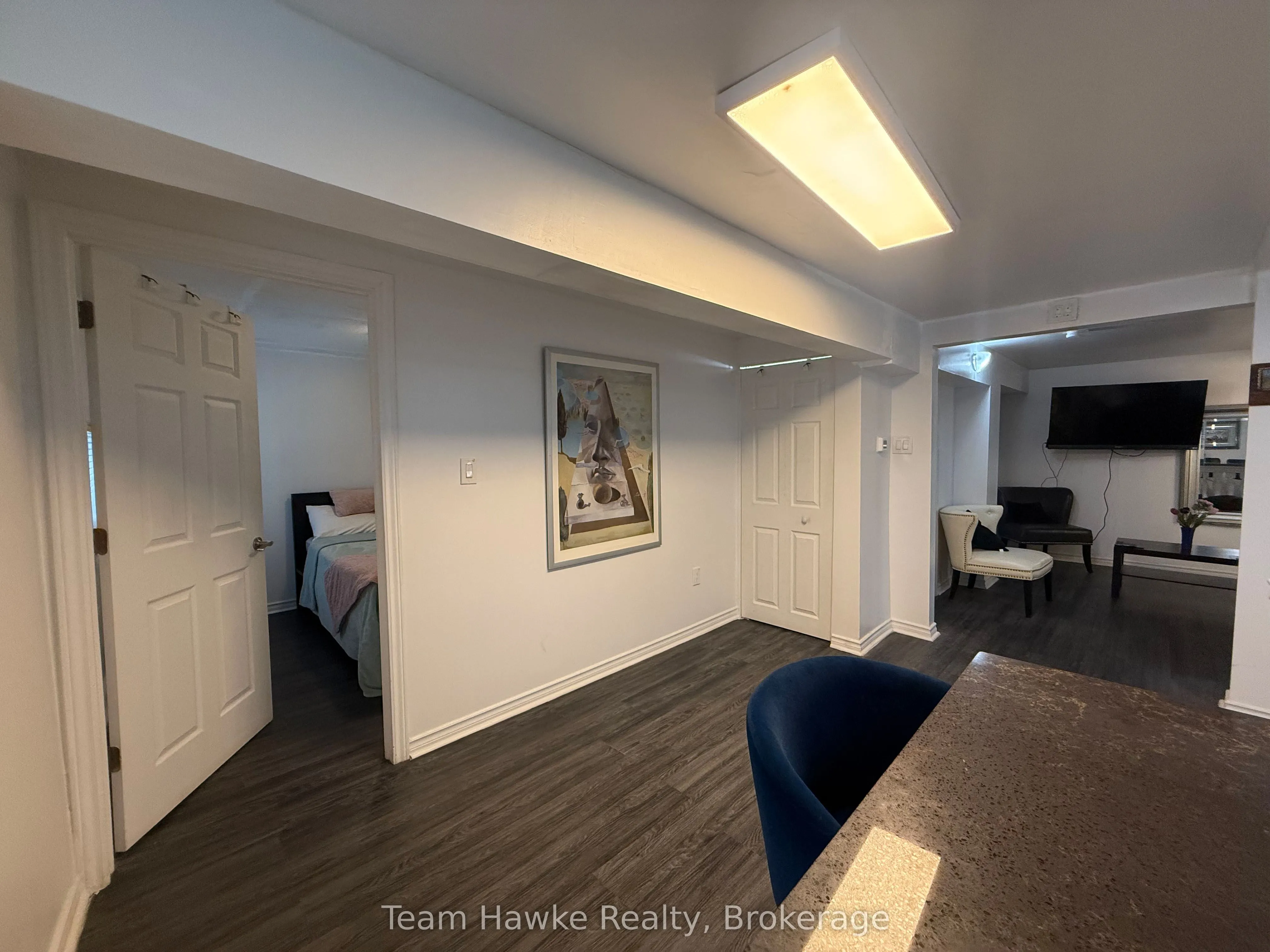 450 Sturgeon Bay Road, #2