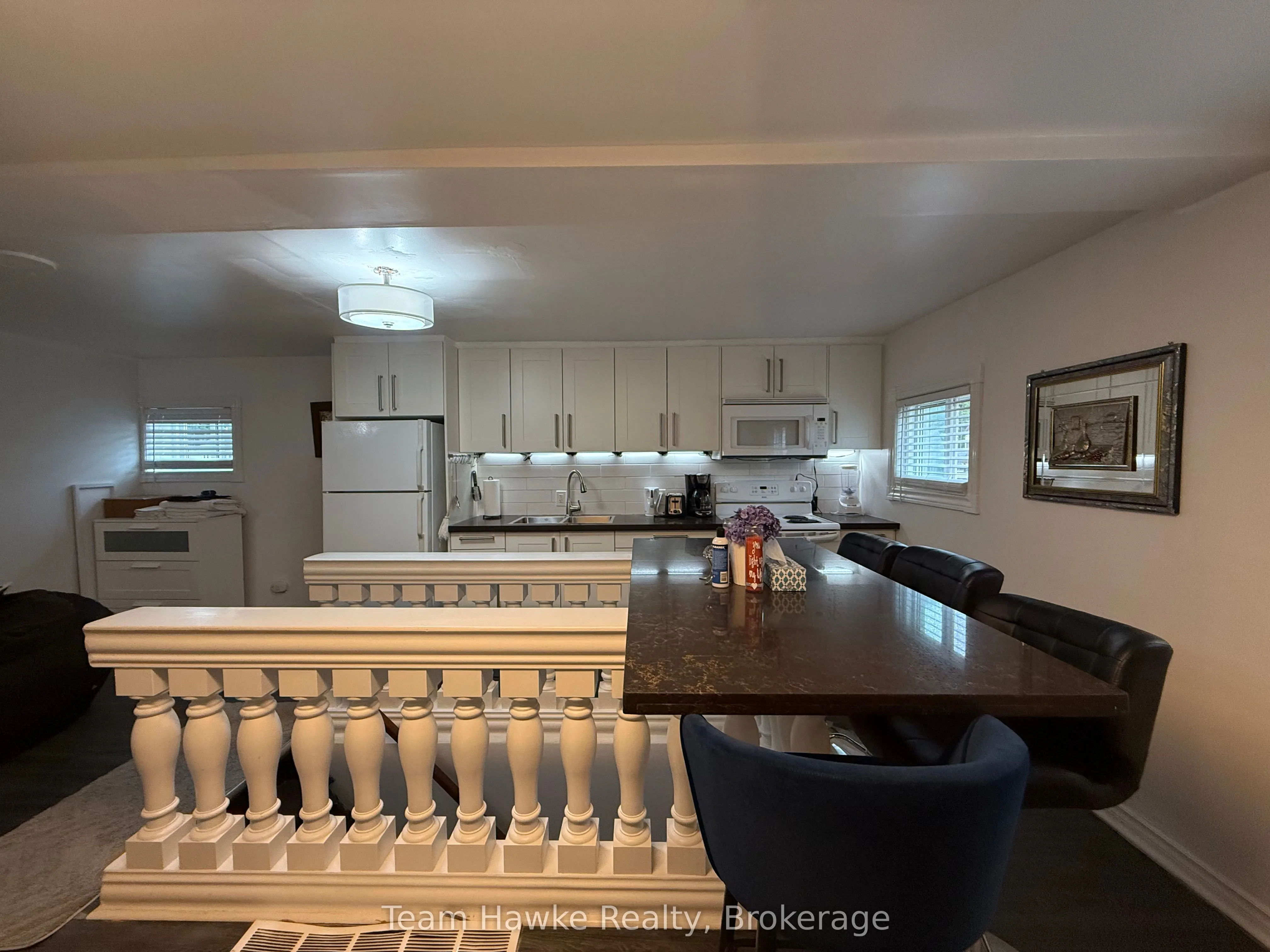 450 Sturgeon Bay Road, #2