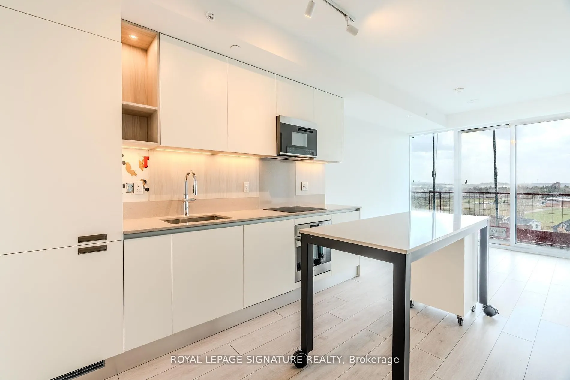 39 Mary St Street, #801