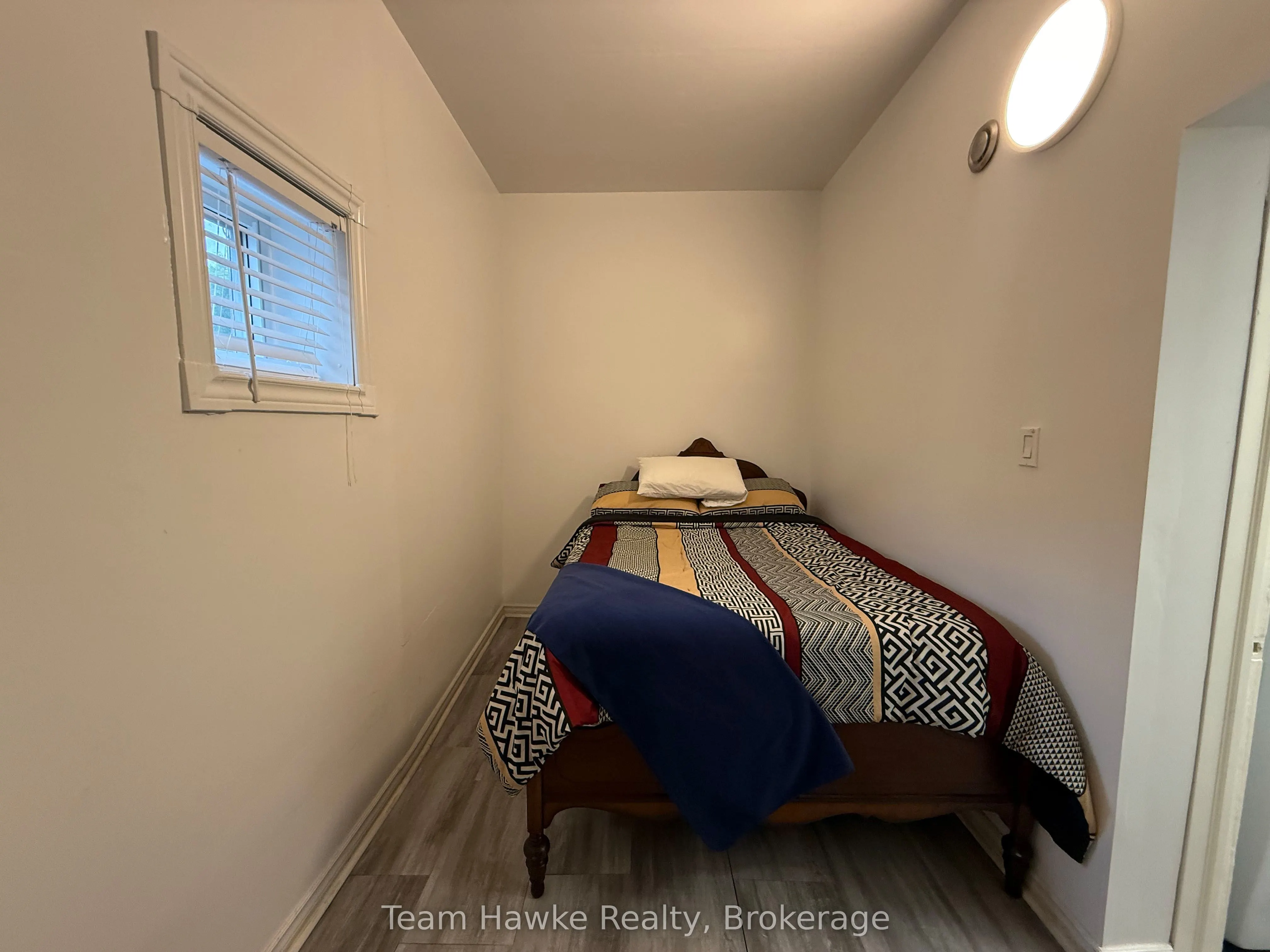 450 Sturgeon Bay Road, #1