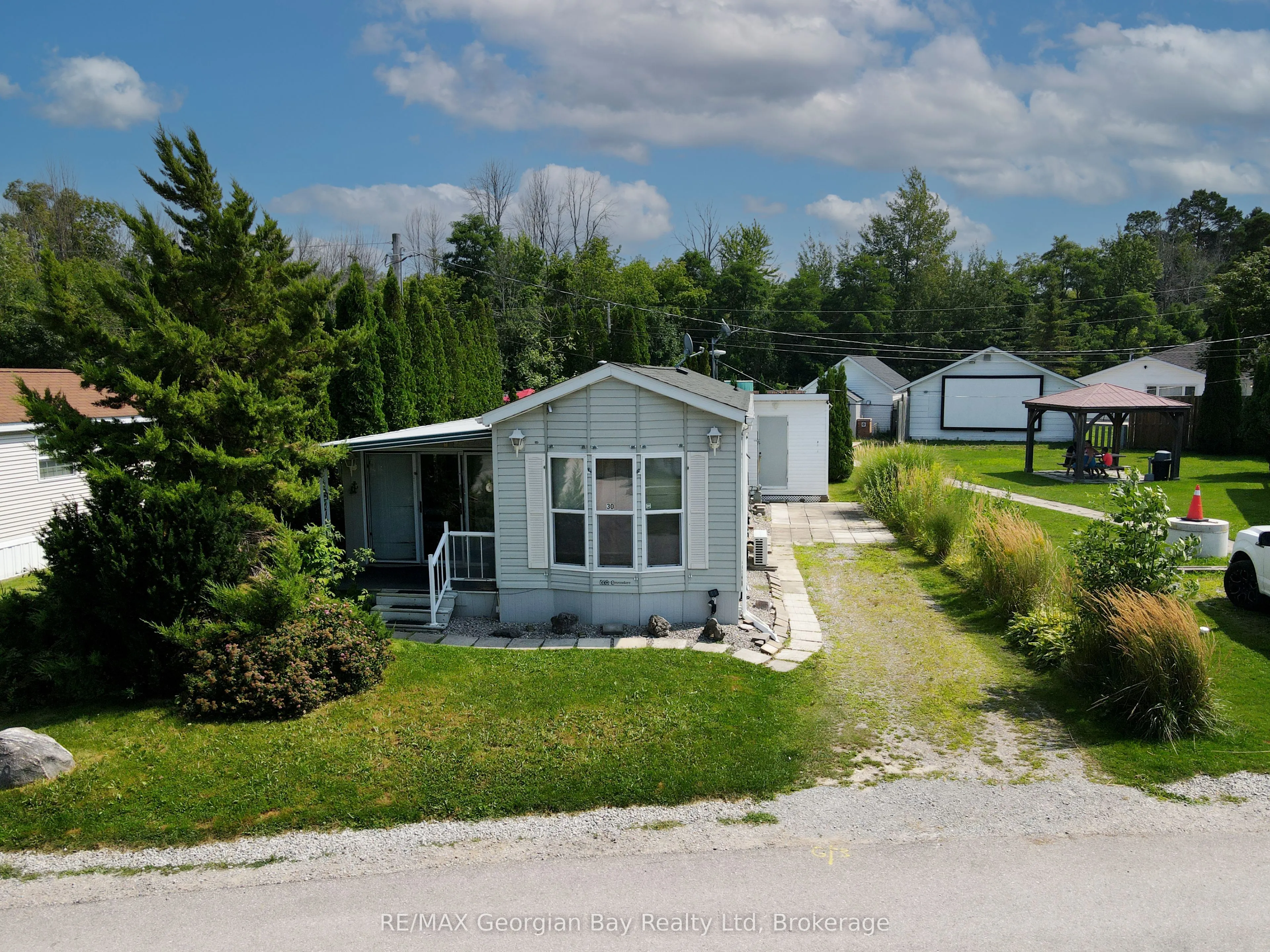 10 WINFIELD Drive, #30