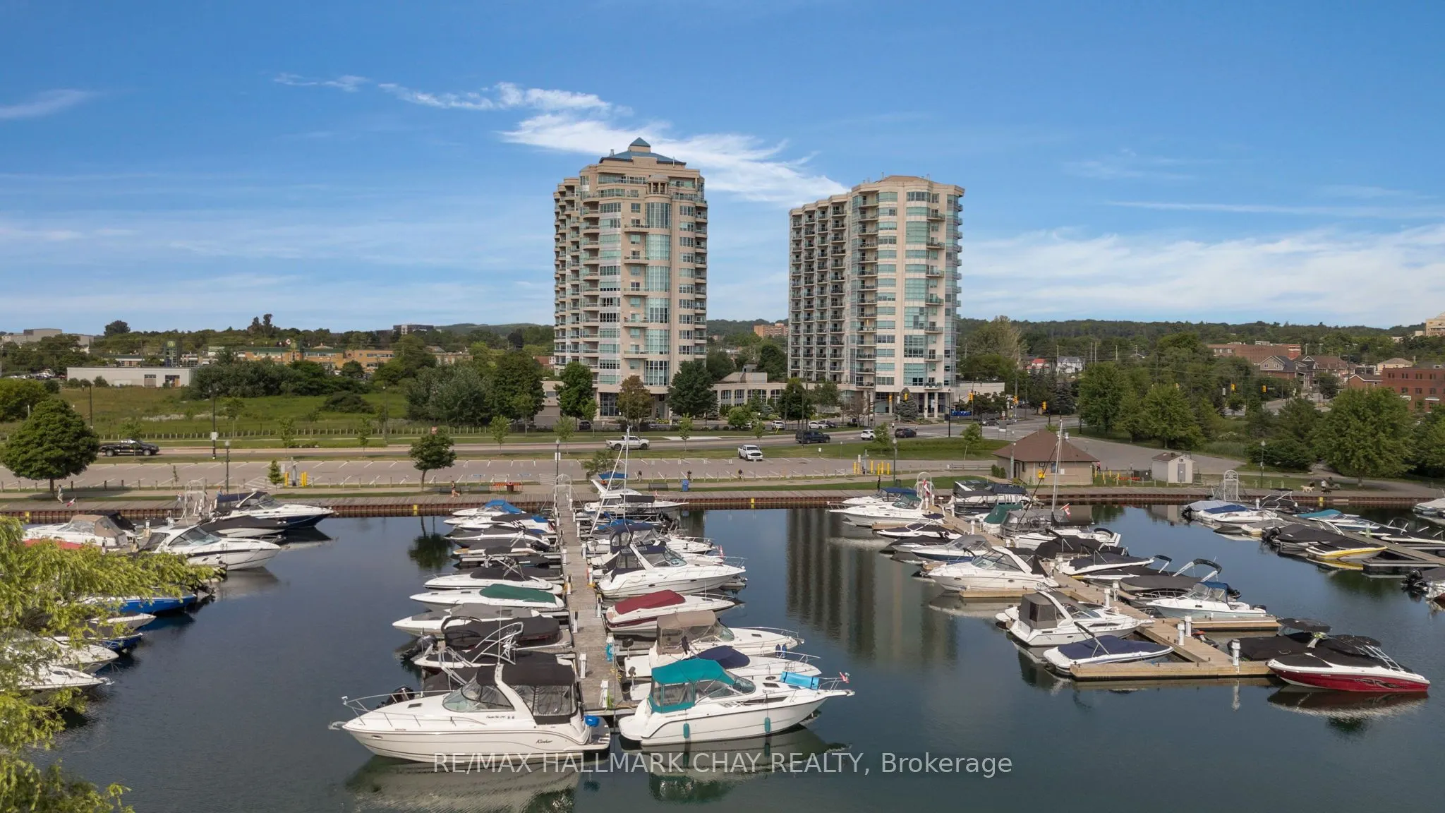 2 TORONTO Street, #307