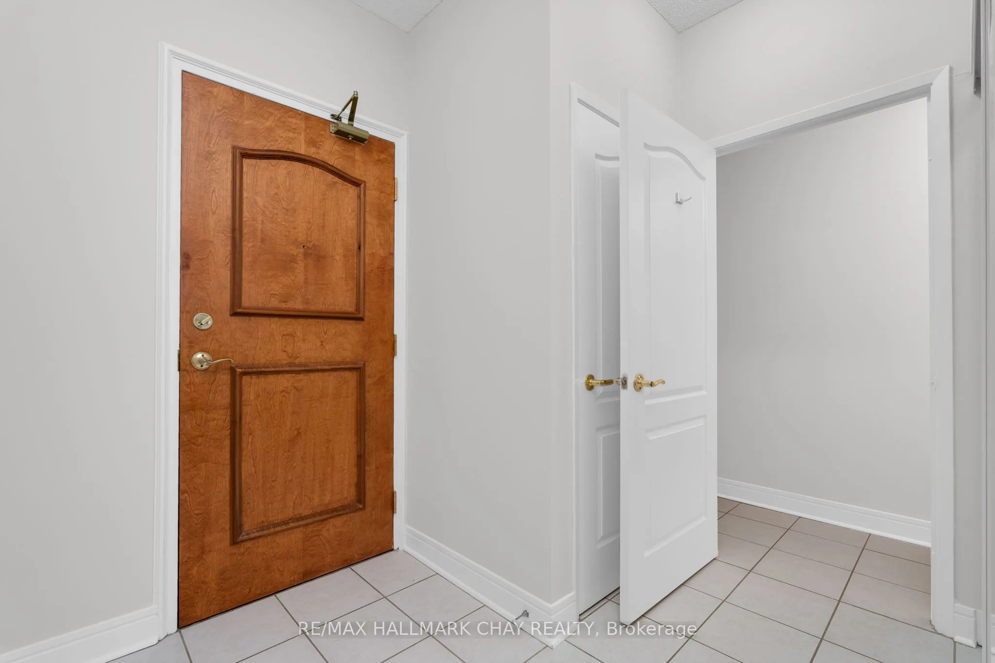 2 TORONTO Street, #307