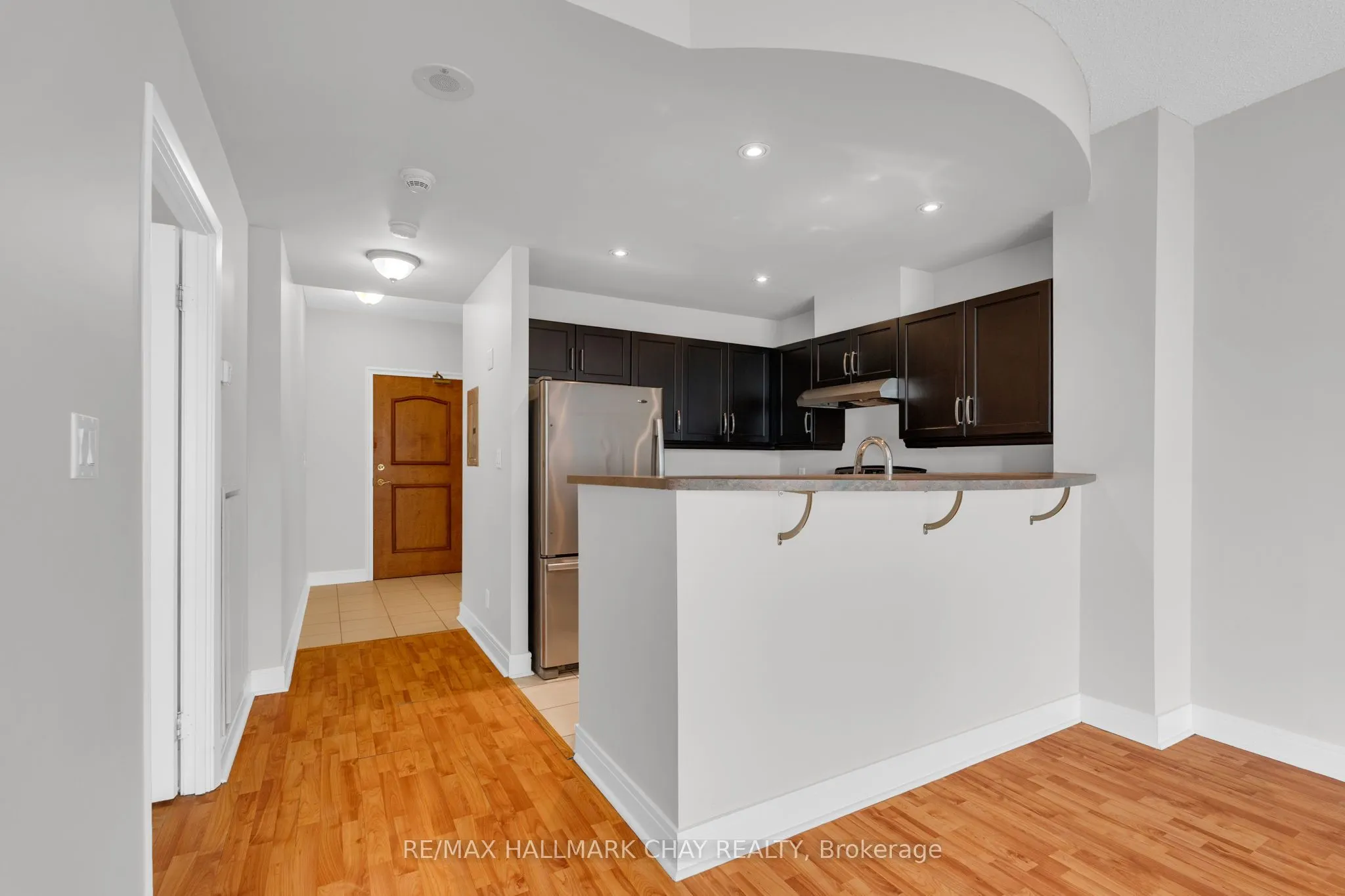 2 TORONTO Street, #307