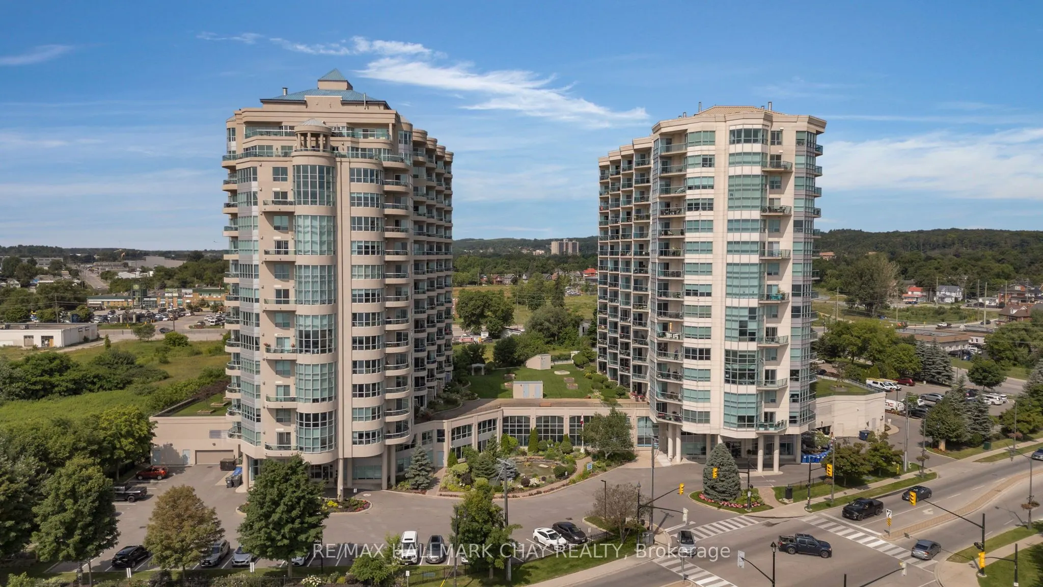2 TORONTO Street, #307