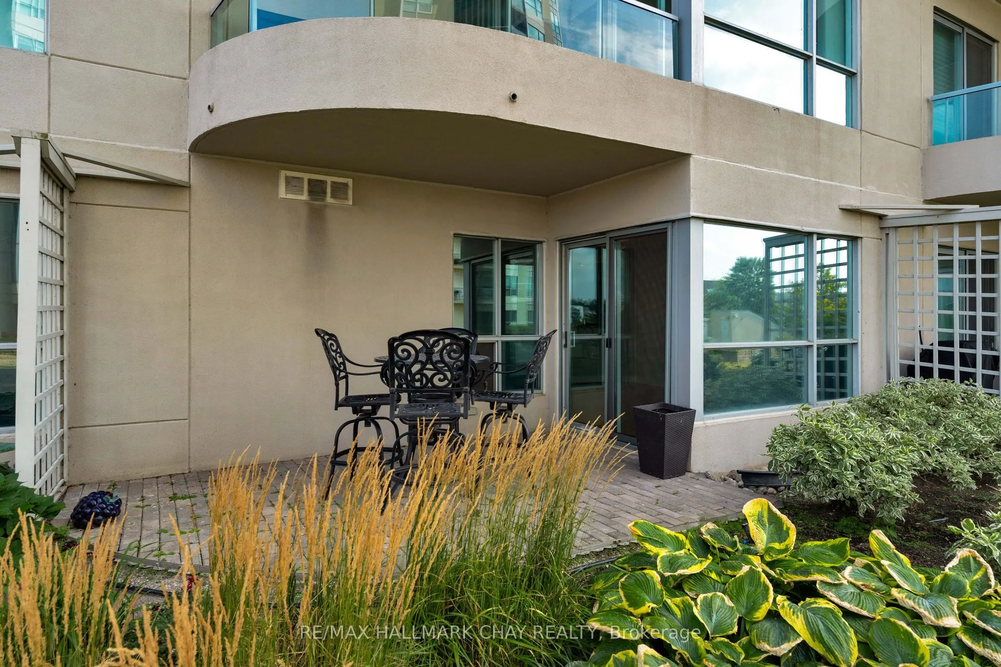 2 TORONTO Street, #307