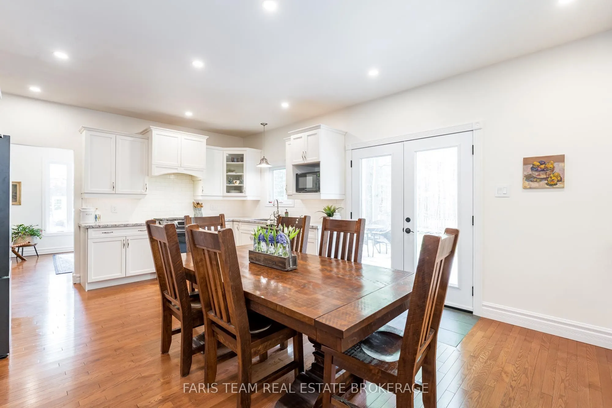 7 Bailey Crescent