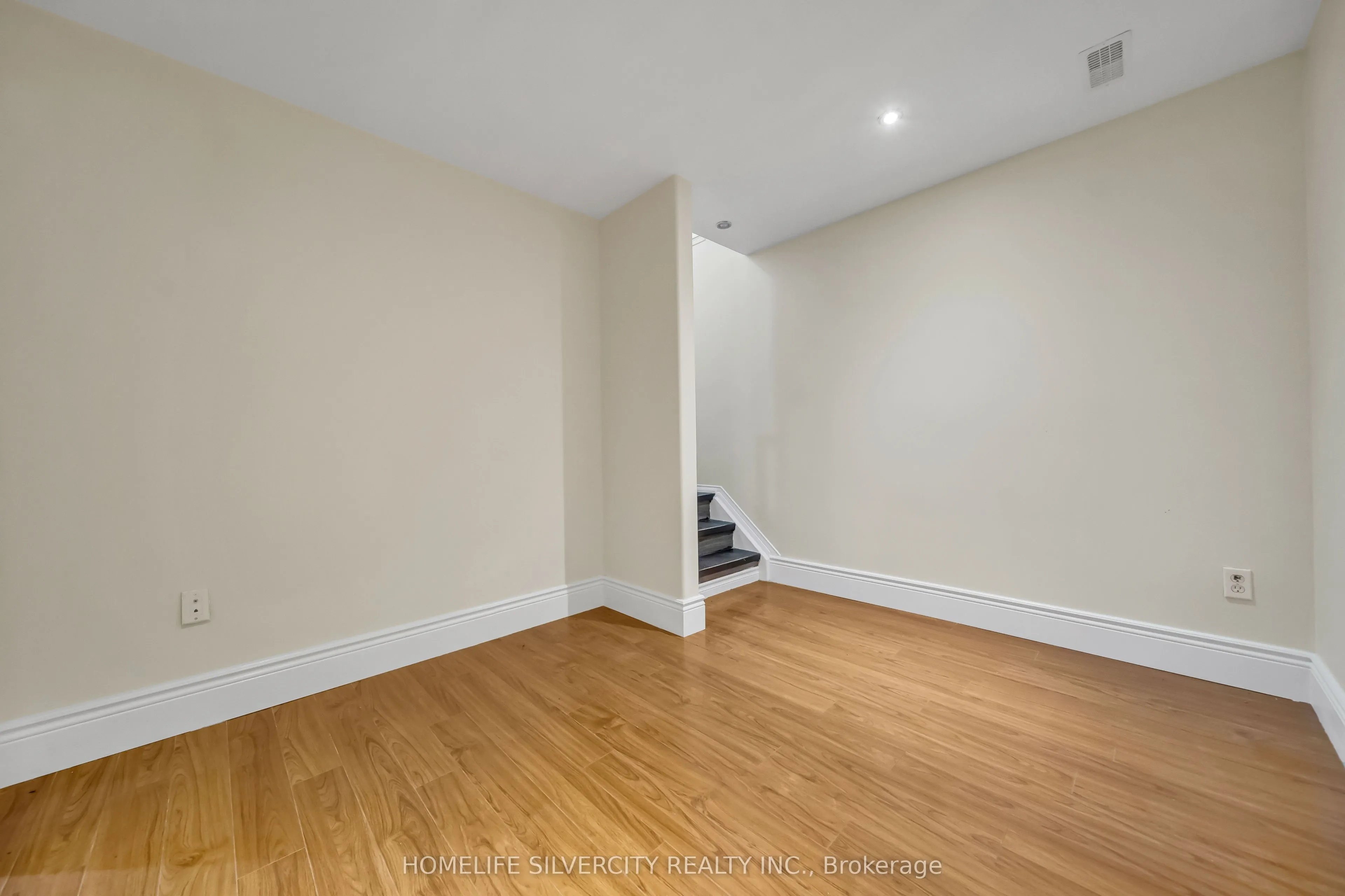 17 Sydenham Wells Road