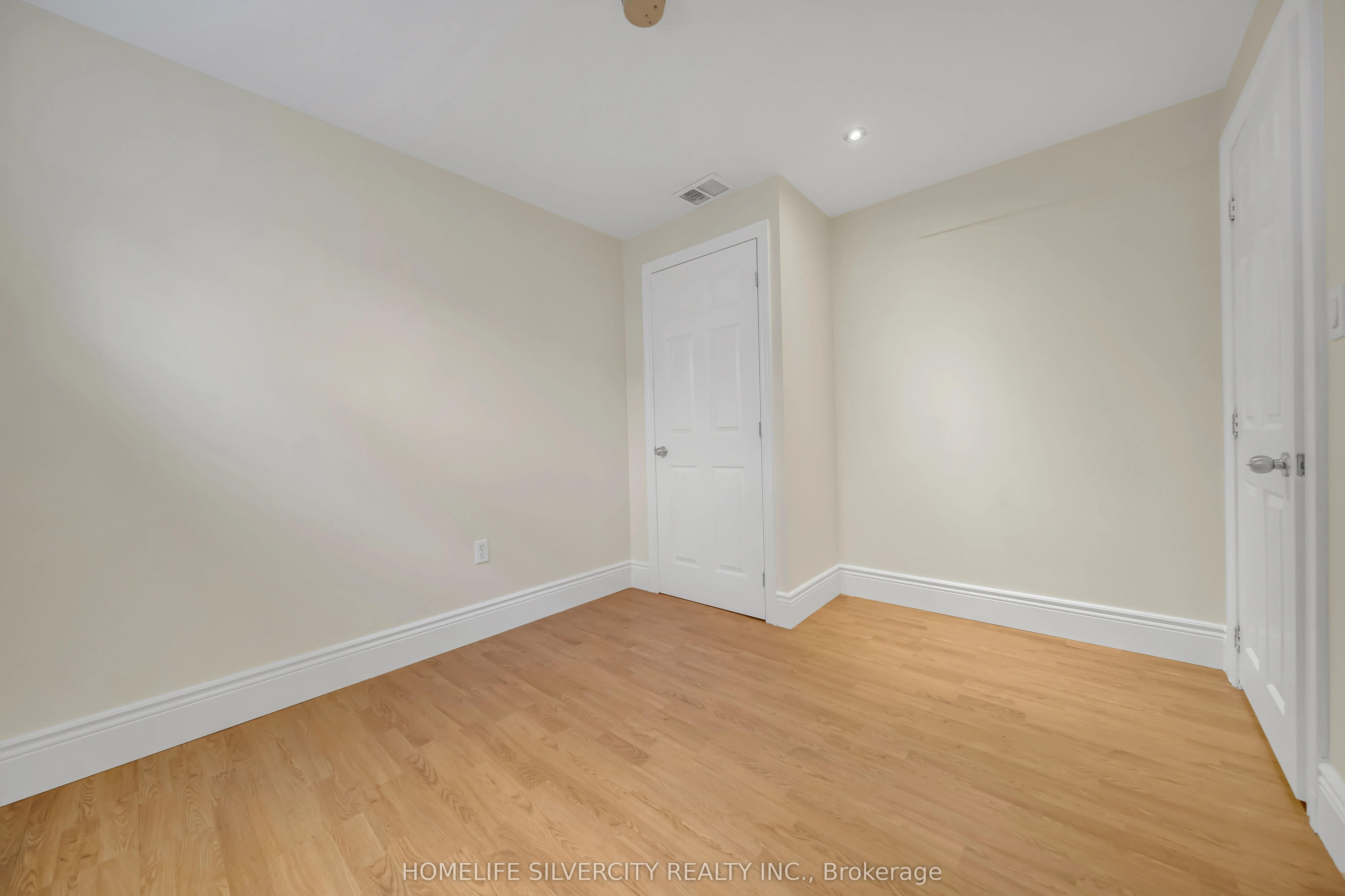 17 Sydenham Wells Road