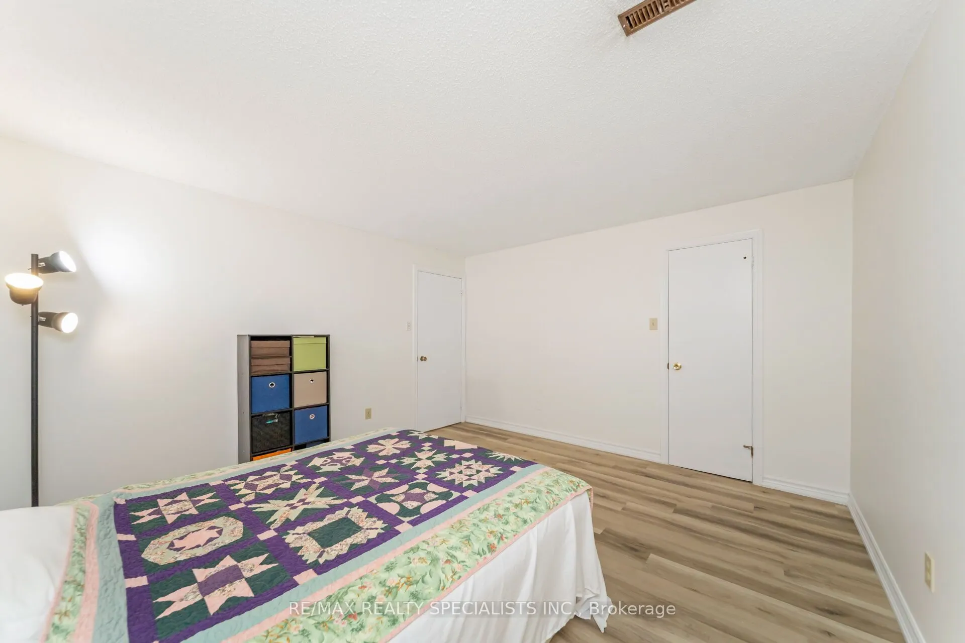 65 Bronte Crescent