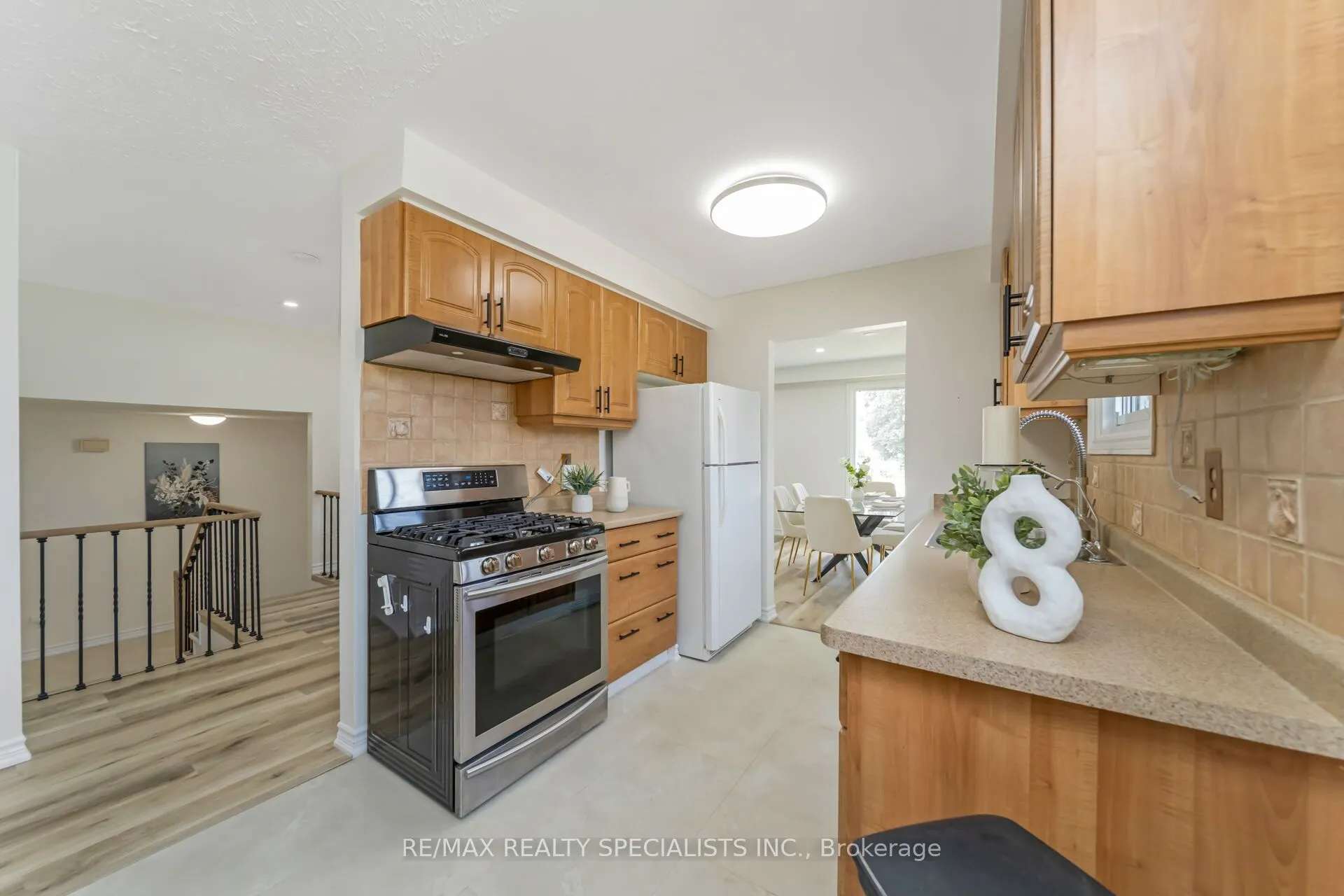 65 Bronte Crescent