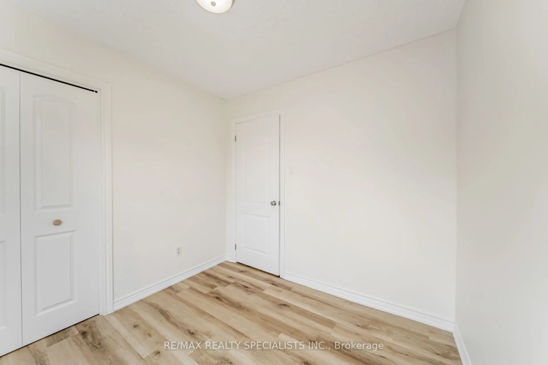 65 Bronte Crescent