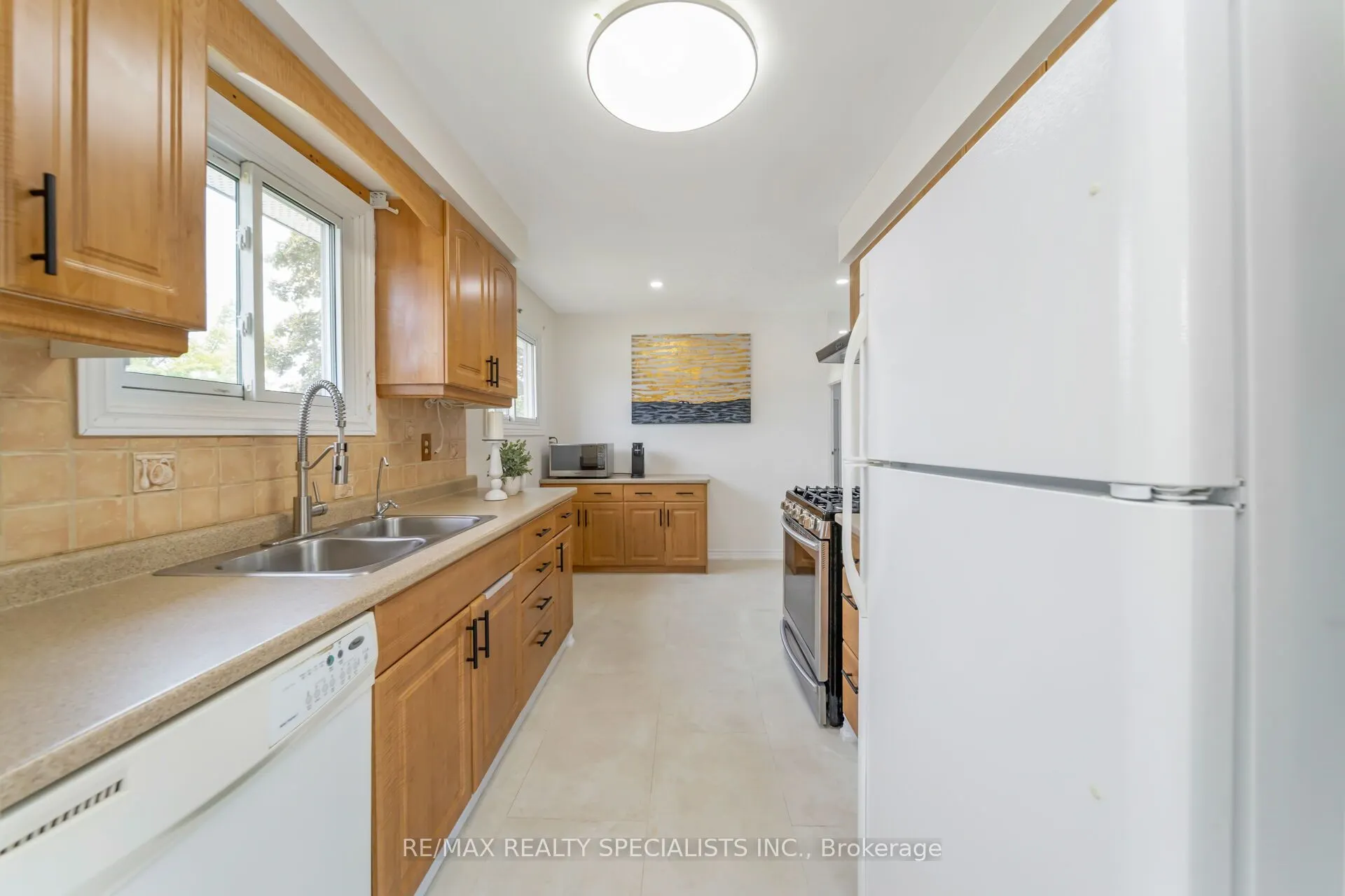 65 Bronte Crescent
