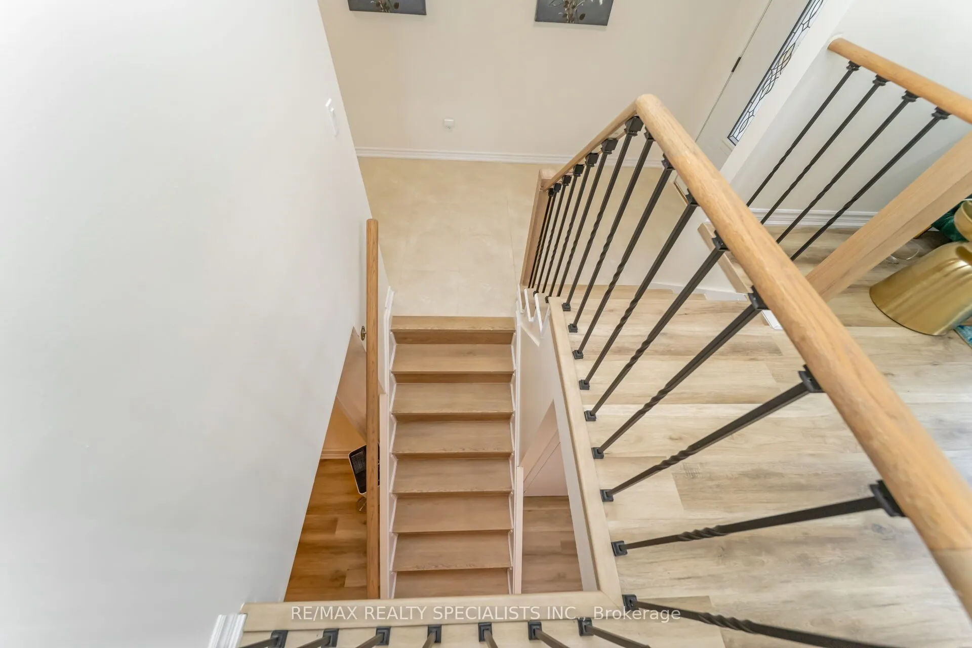 65 Bronte Crescent